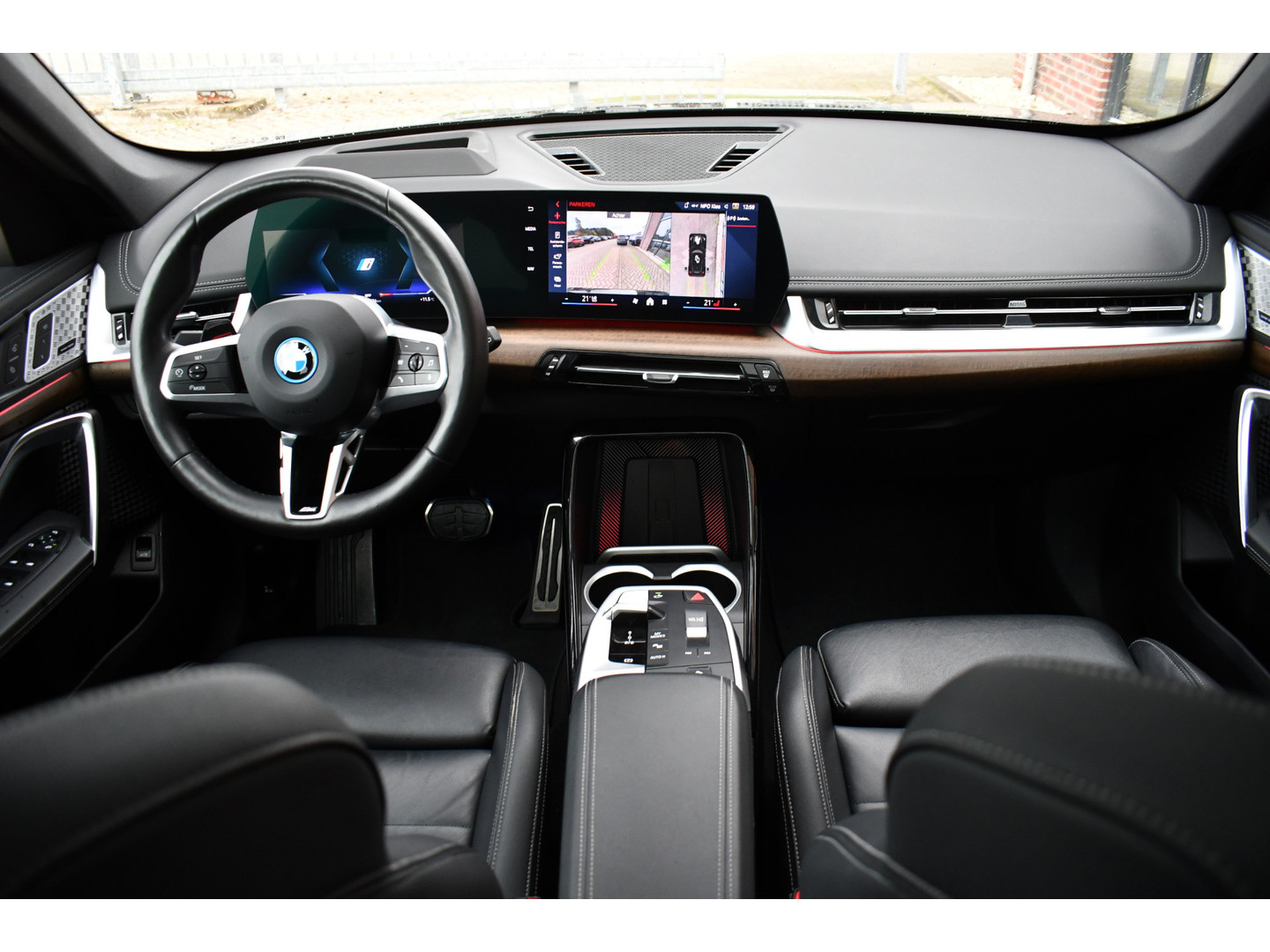 BMW BMW
