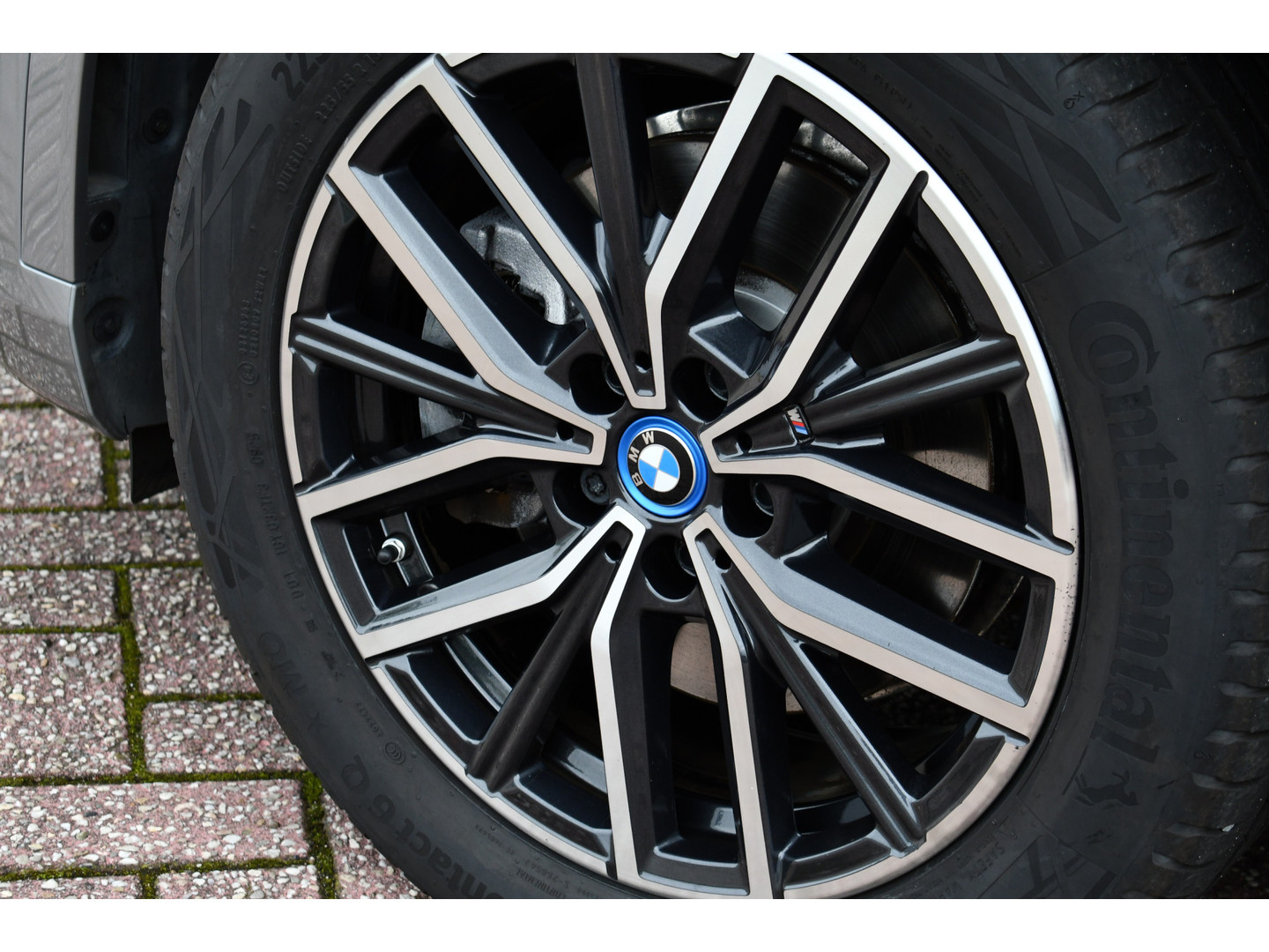 BMW BMW
