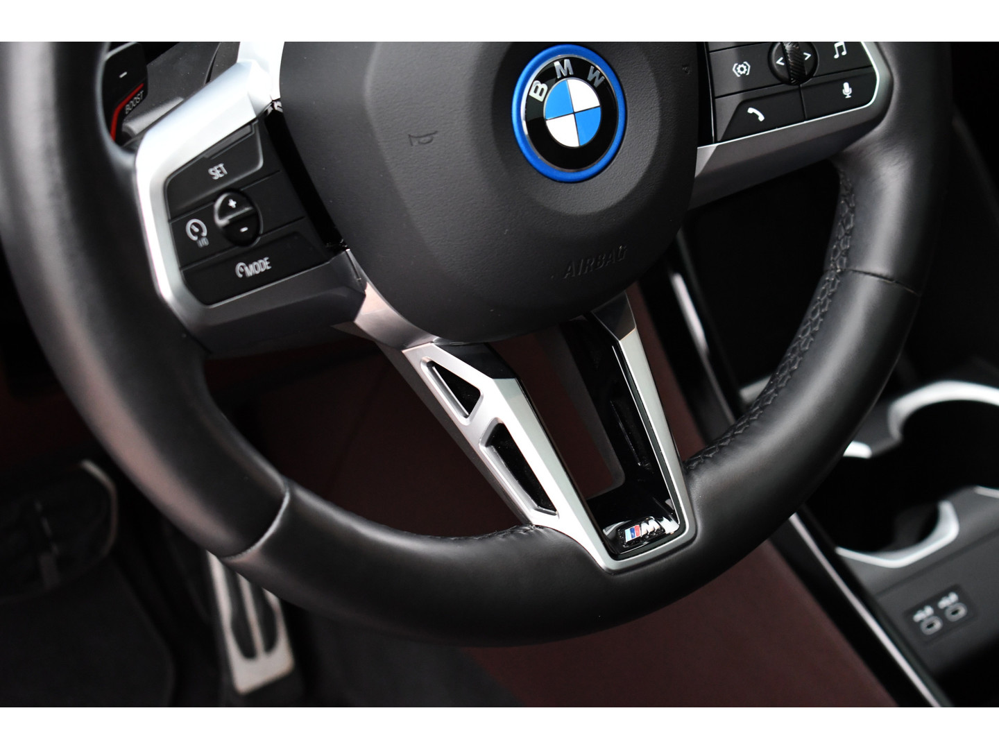 BMW BMW
