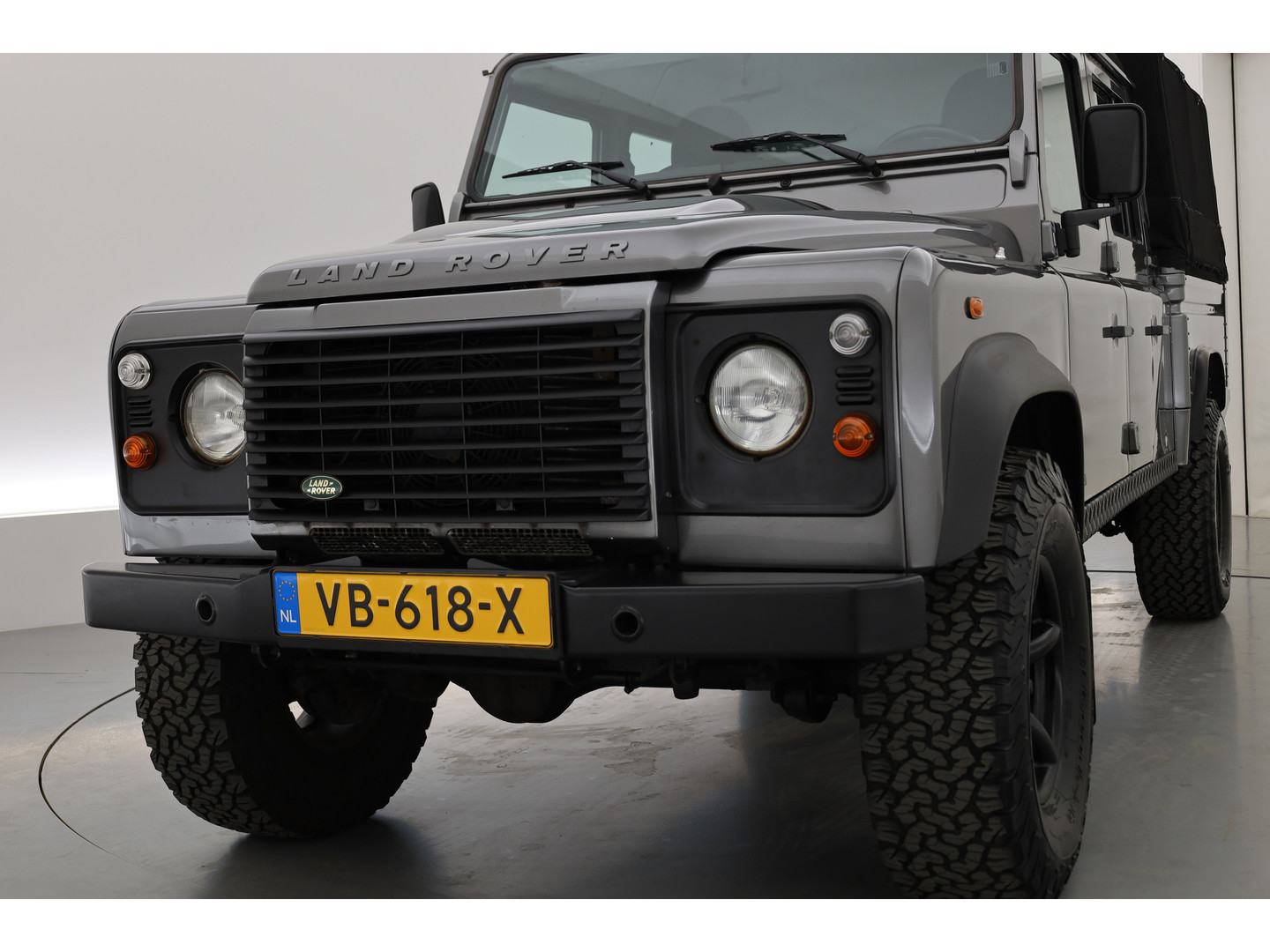 Land Rover Land Rover