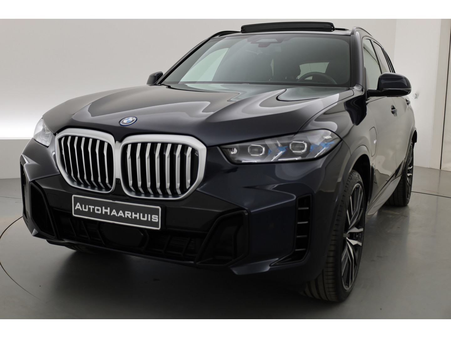 BMW BMW