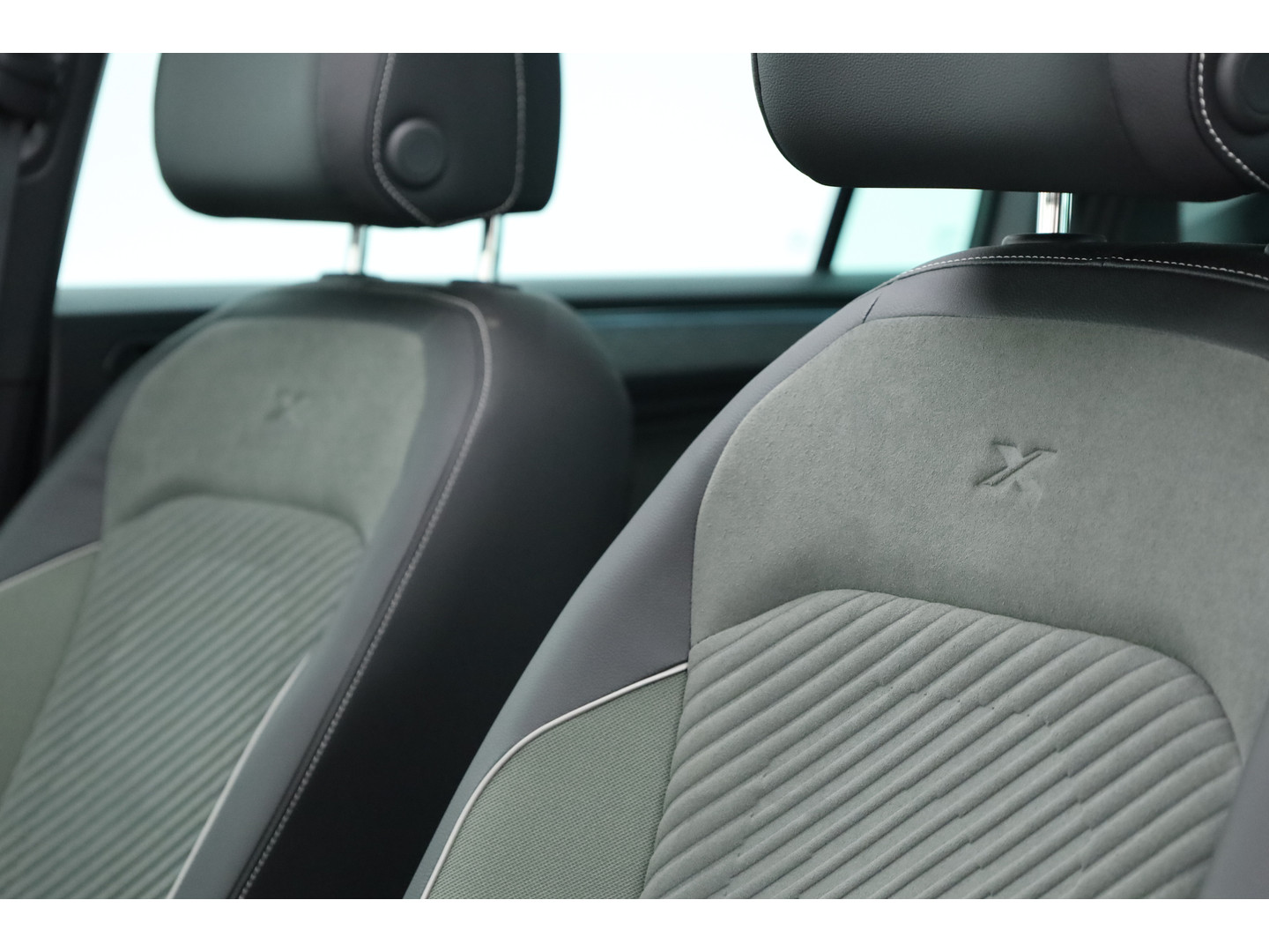 SEAT SEAT