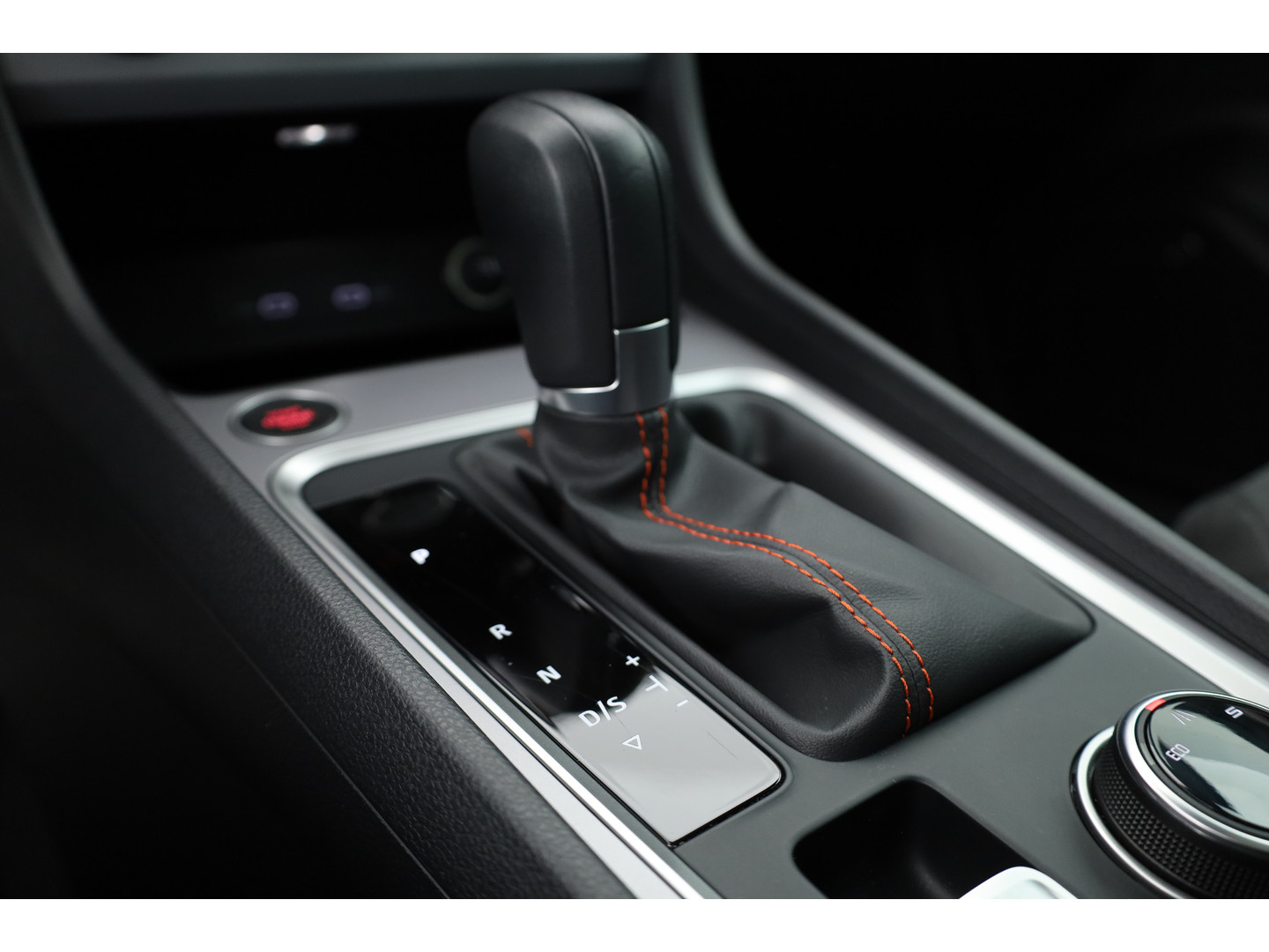 SEAT SEAT