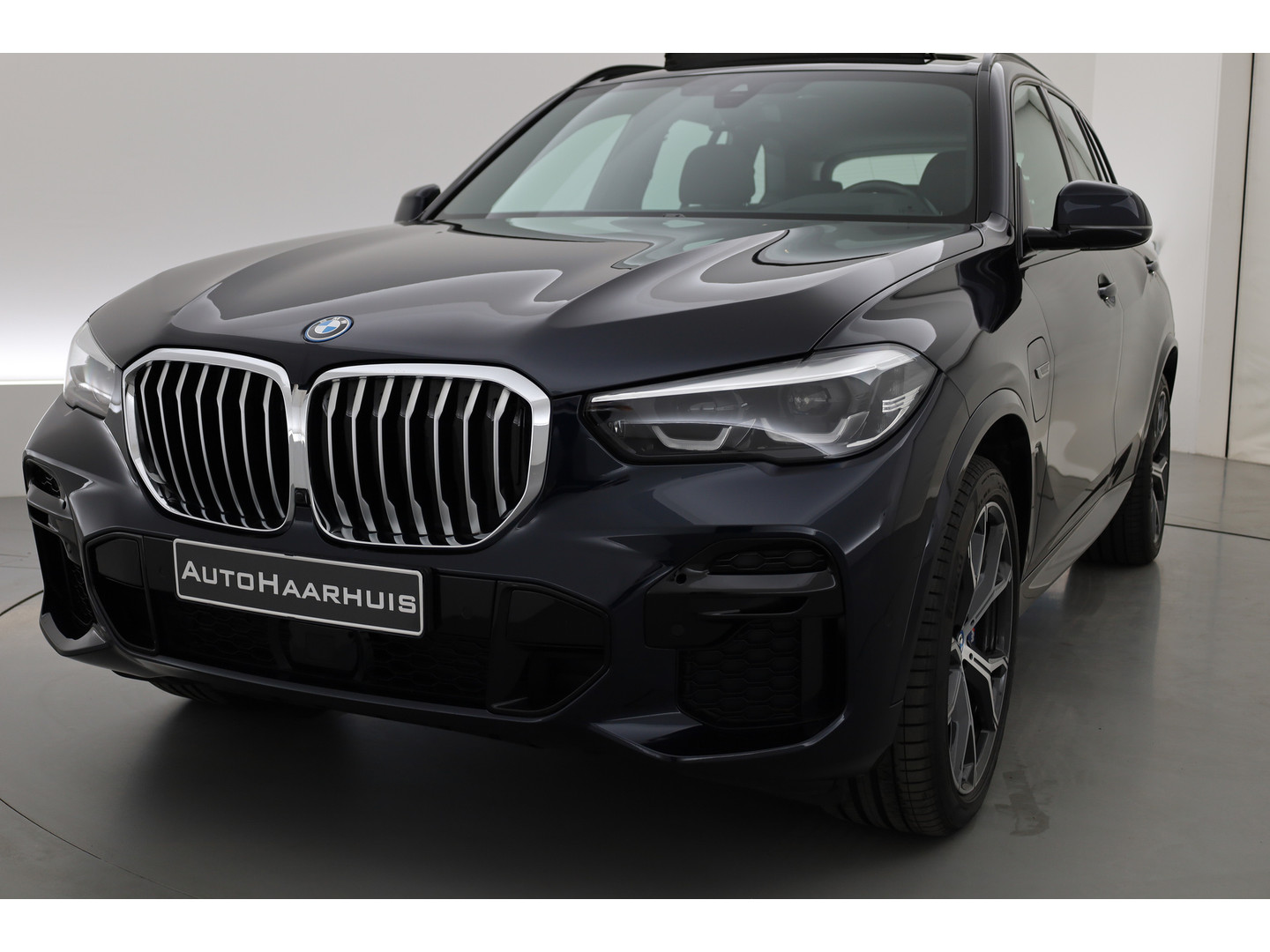 BMW BMW