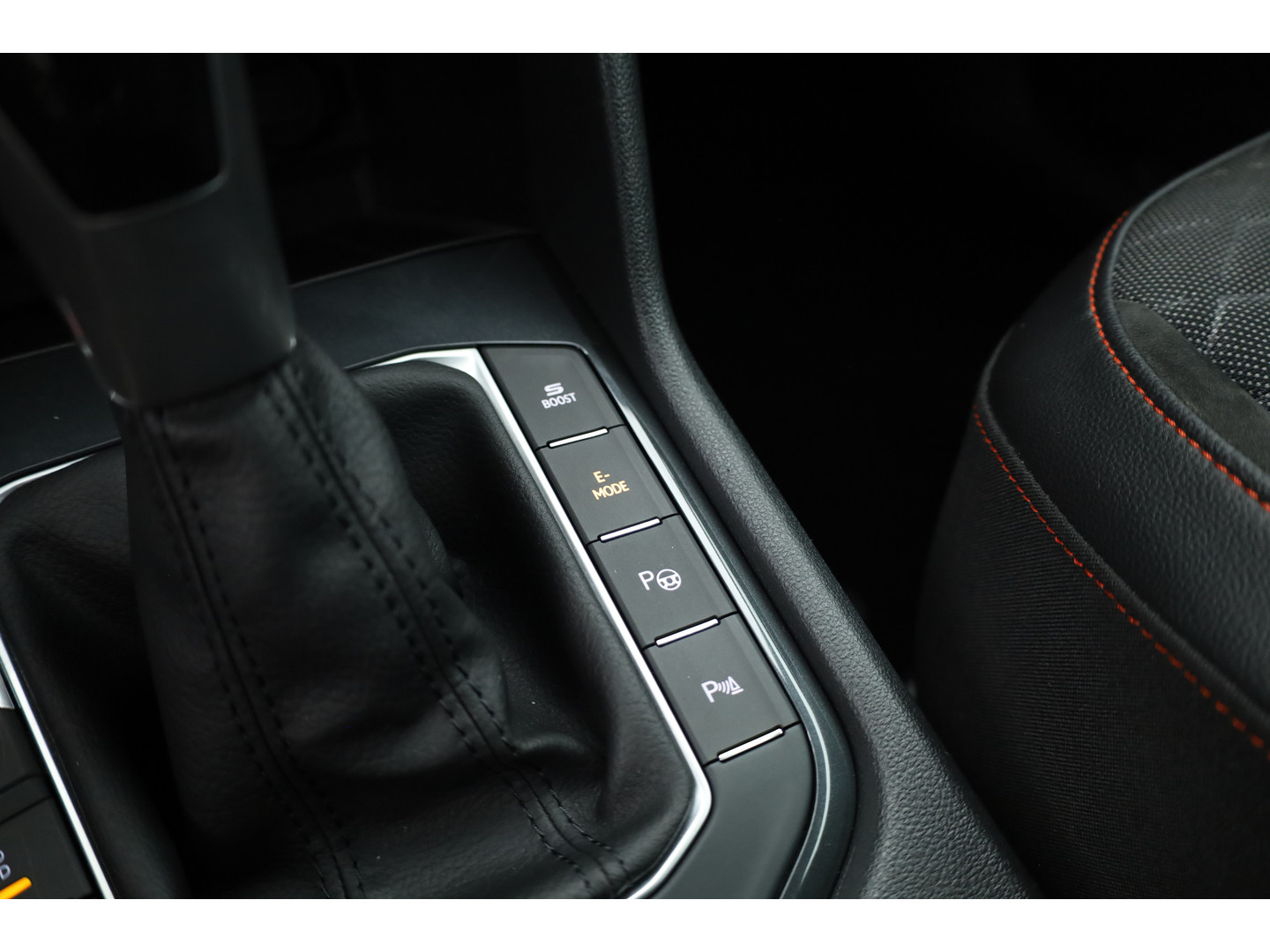 SEAT SEAT