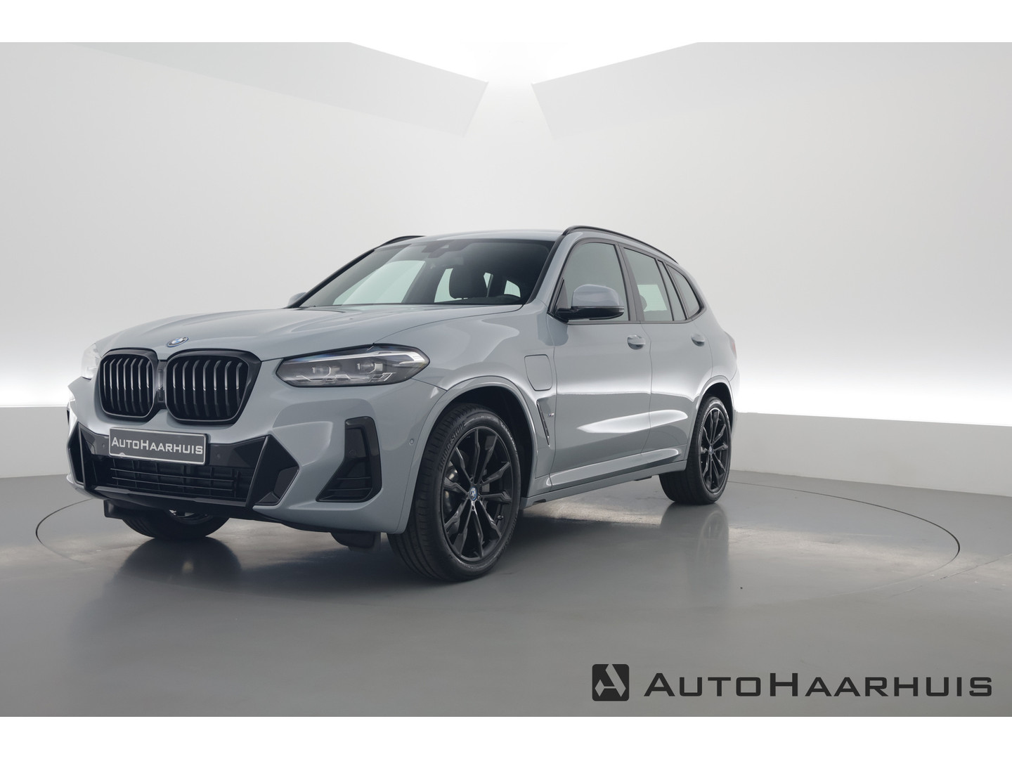 BMW BMW