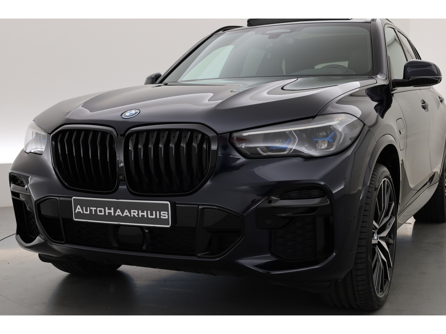 BMW BMW