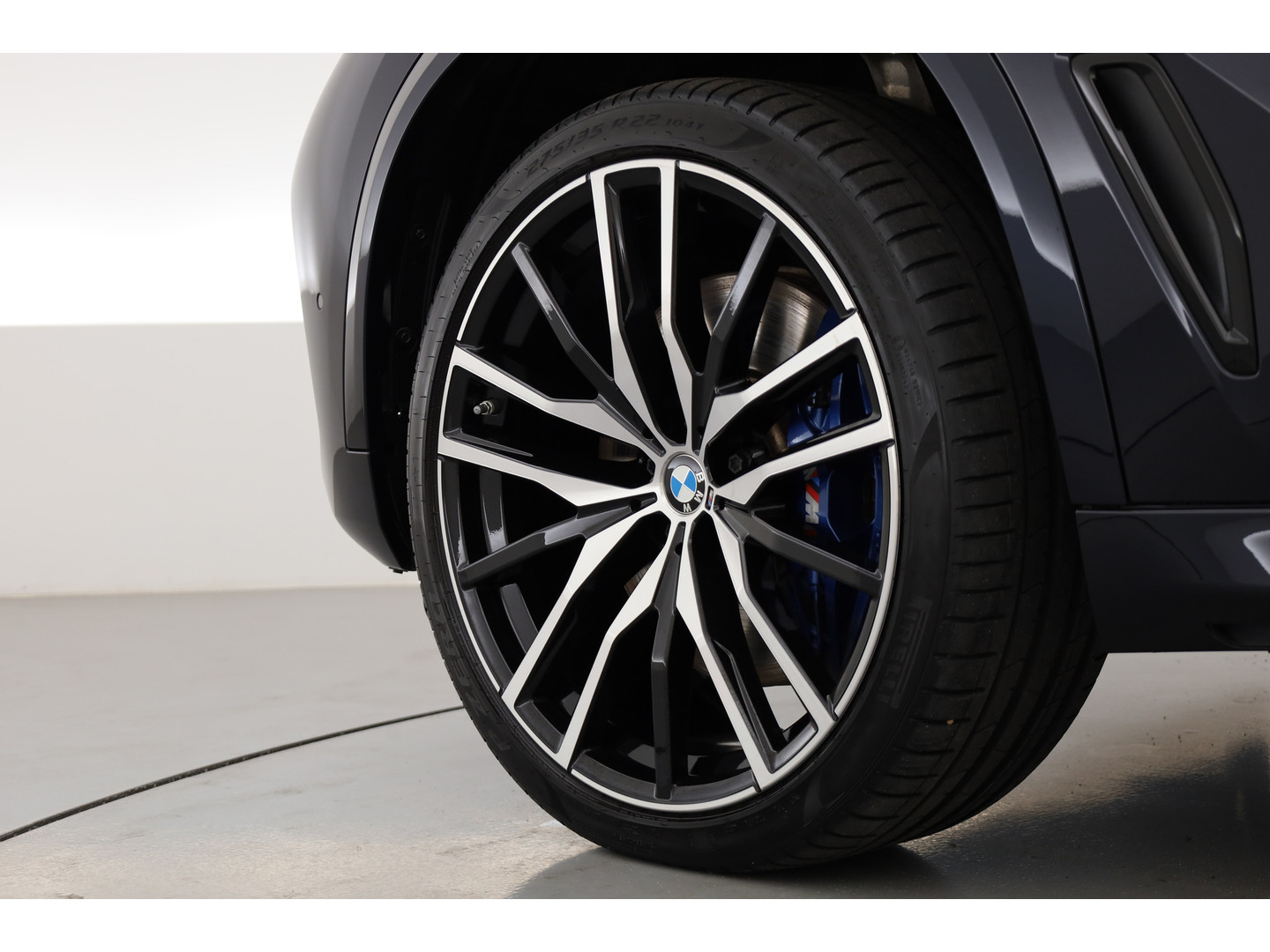 BMW BMW