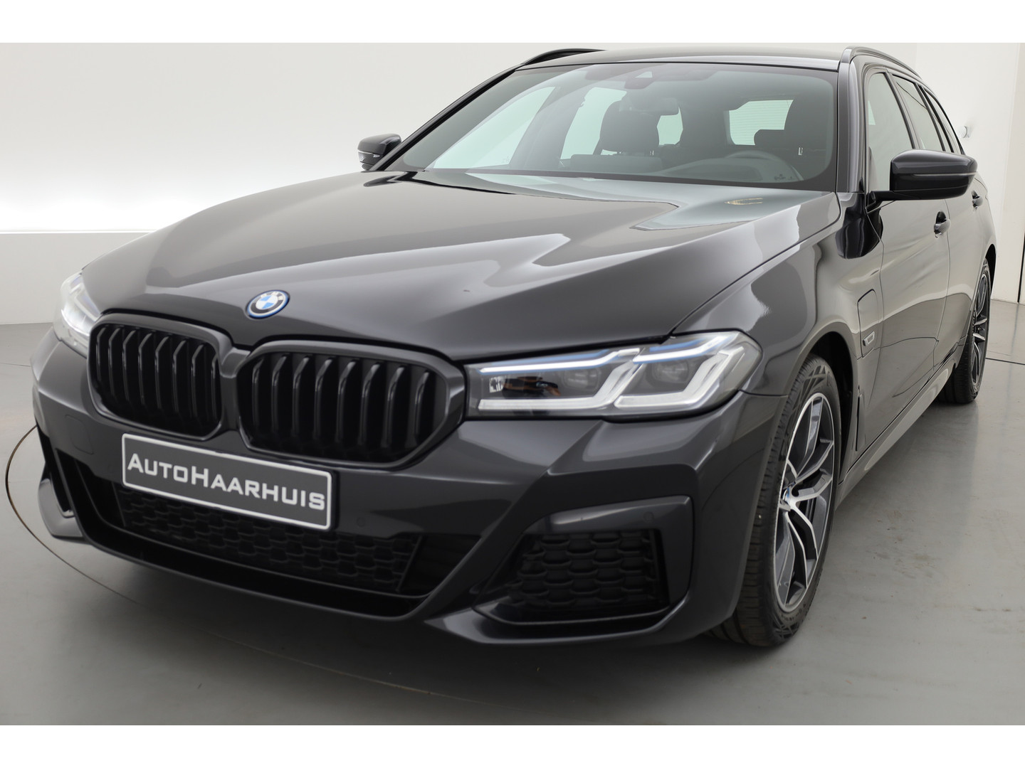 BMW BMW