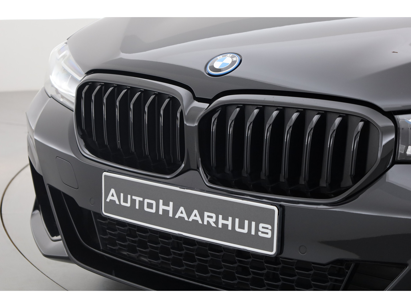BMW BMW