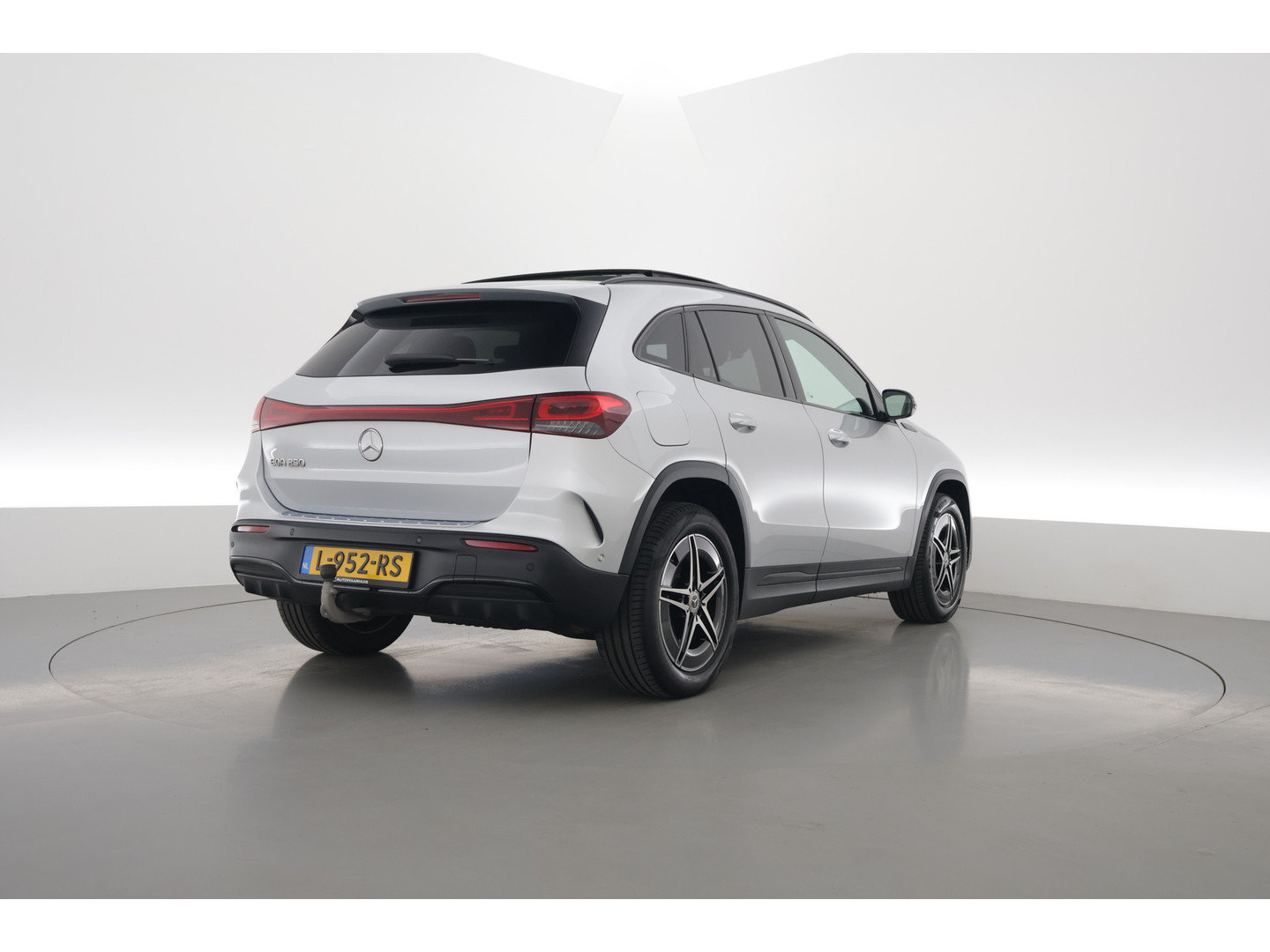 Mercedes-Benz Mercedes-Benz