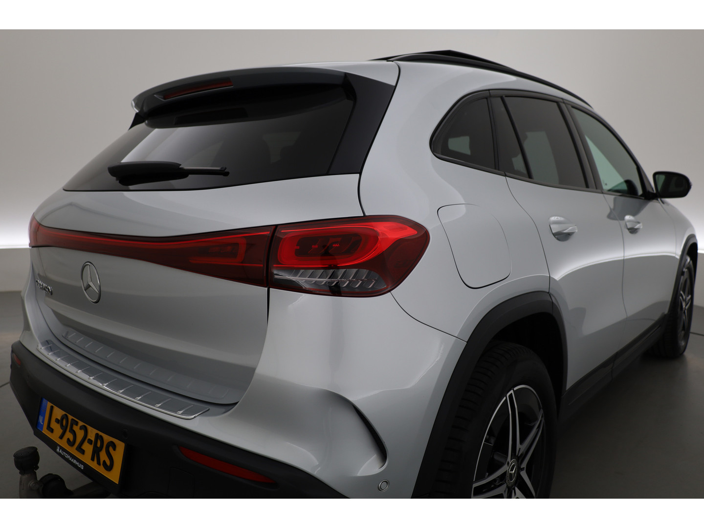 Mercedes-Benz Mercedes-Benz