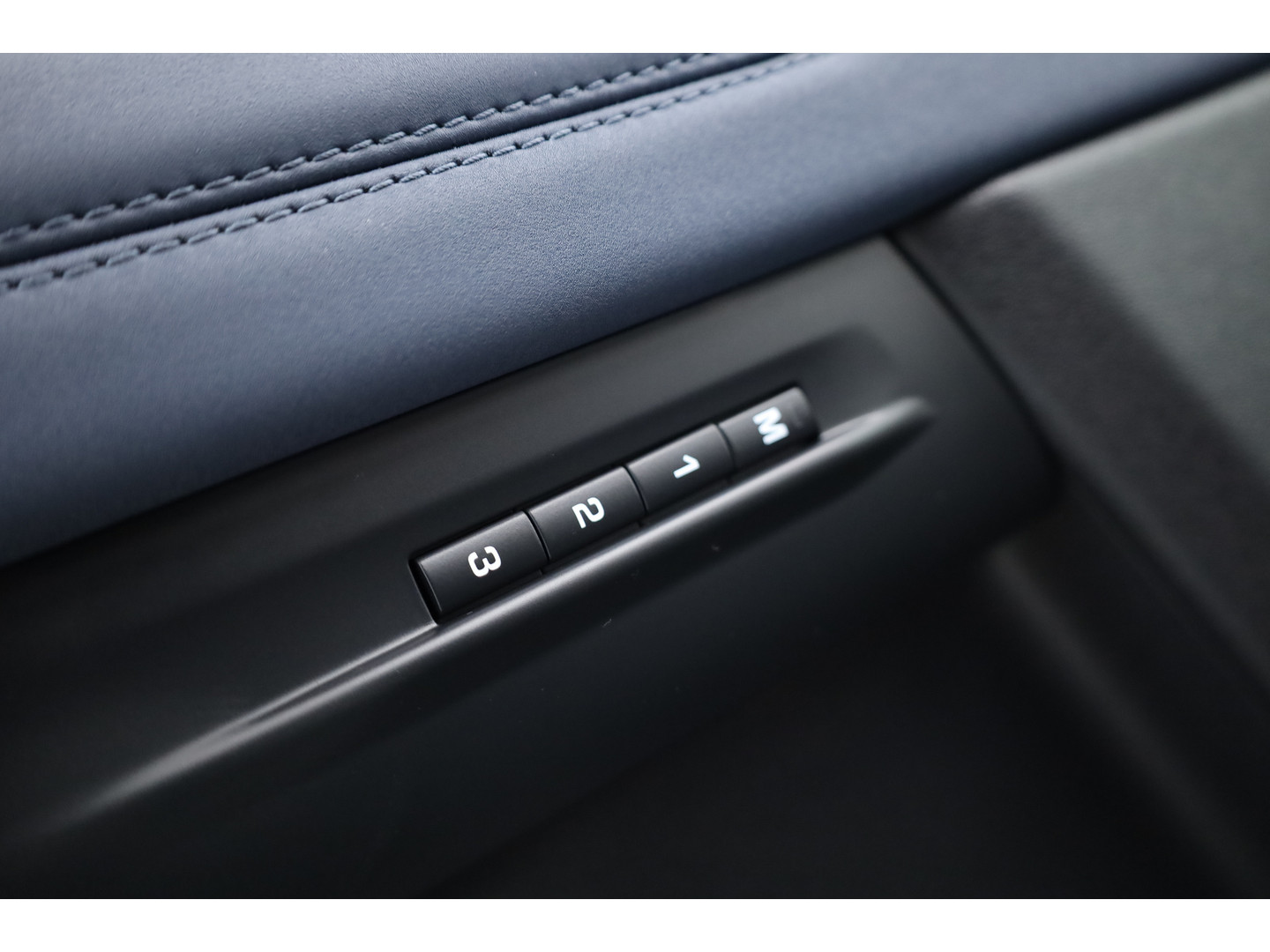 Land Rover Land Rover