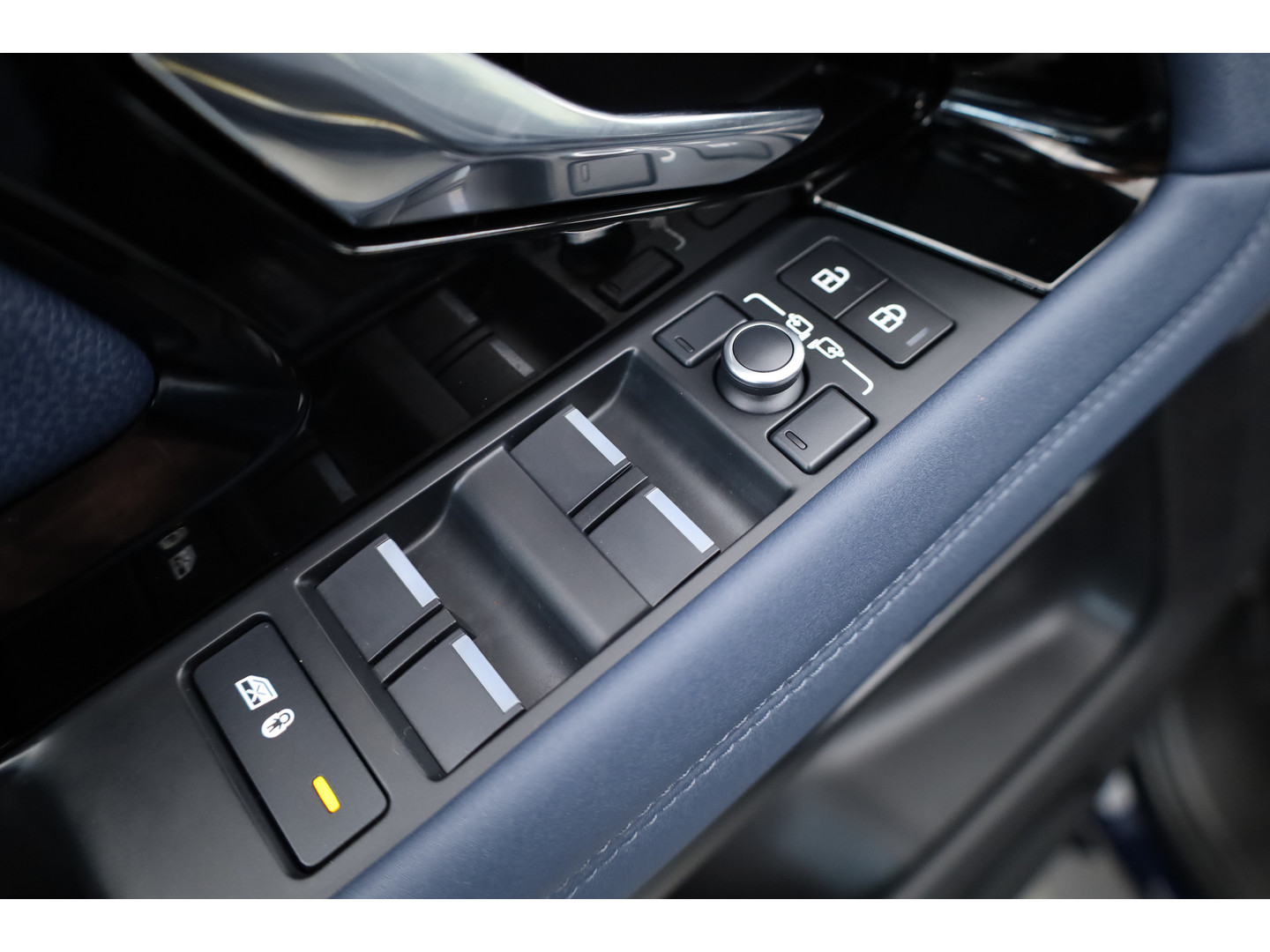 Land Rover Land Rover