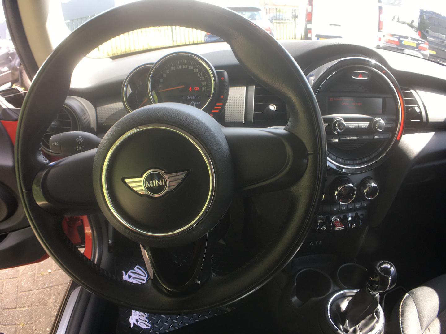 MINI