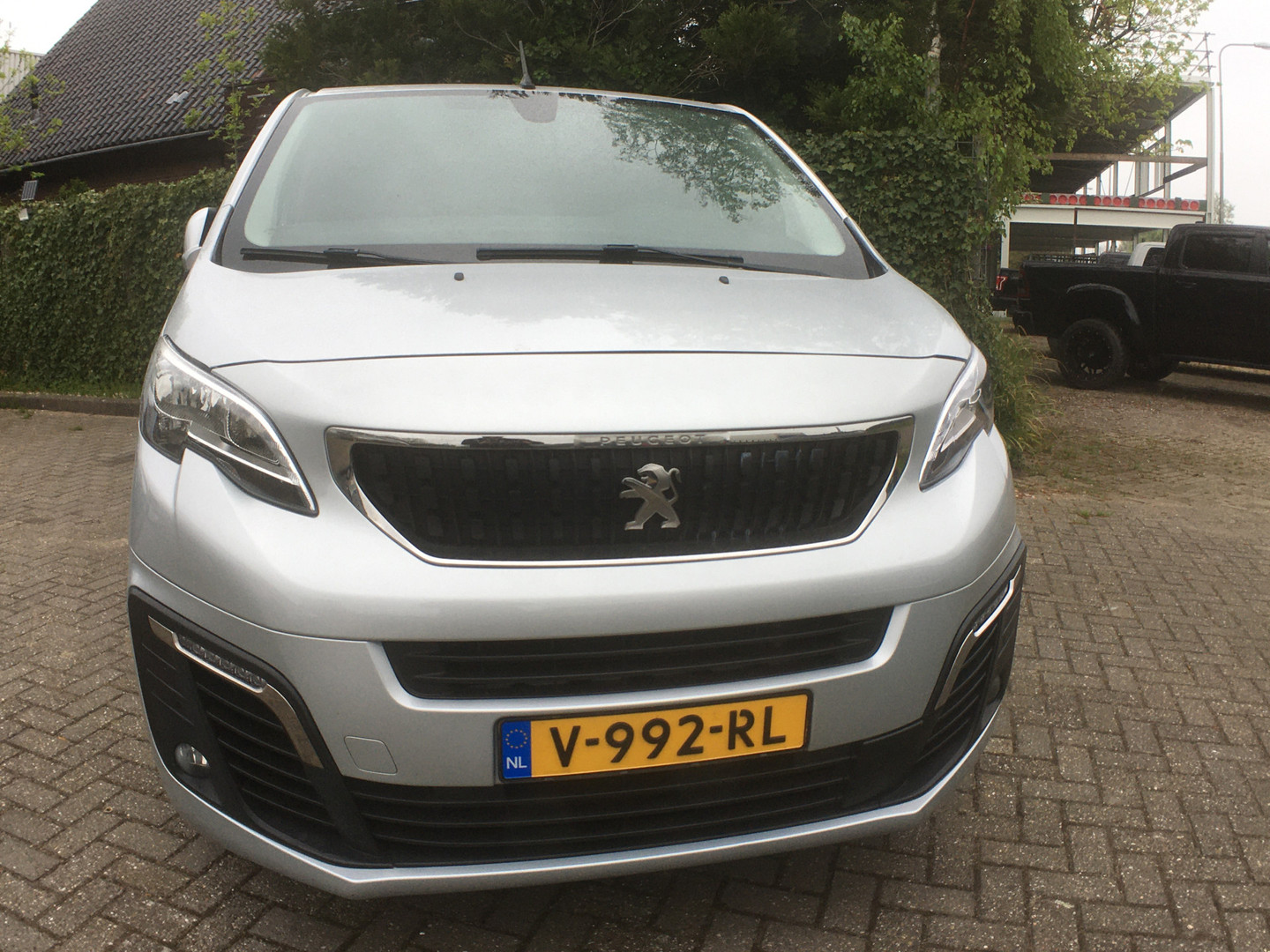 Peugeot Peugeot