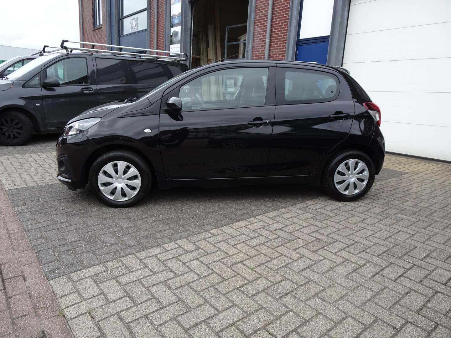Peugeot