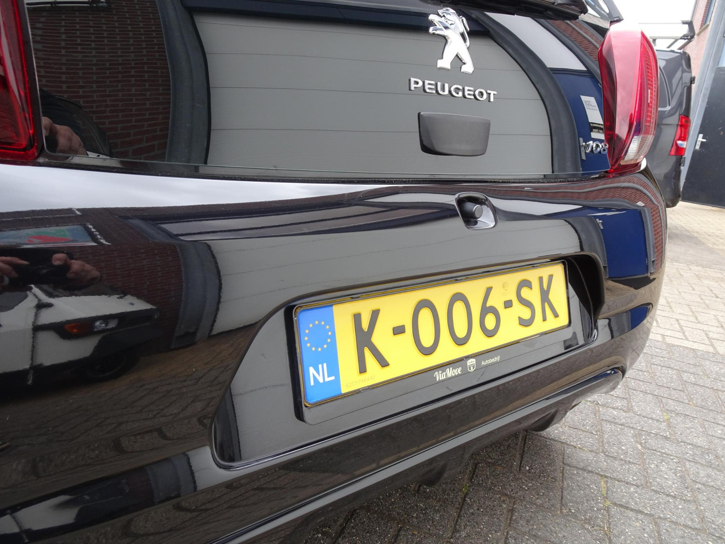 Peugeot