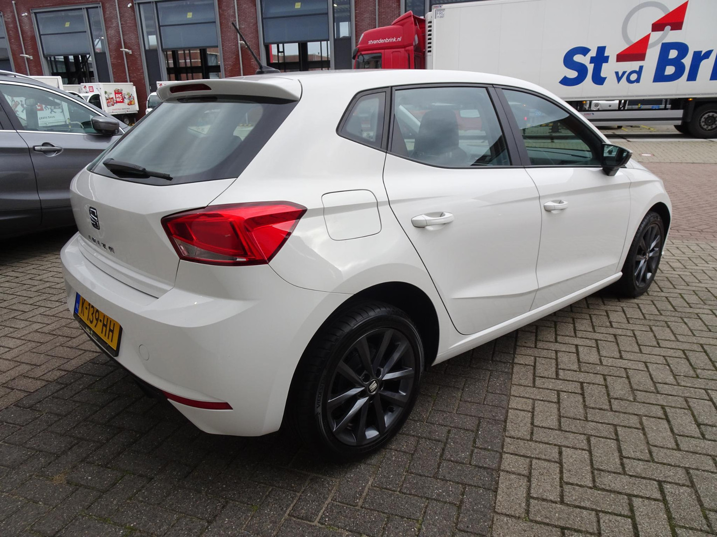 SEAT