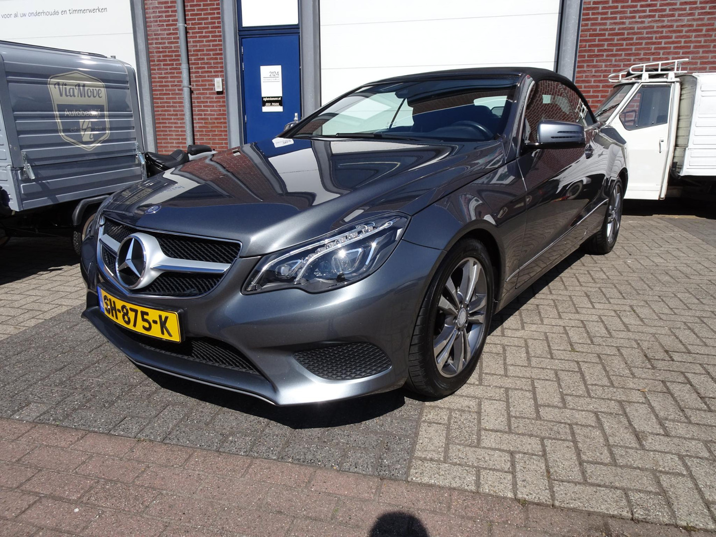 Mercedes-Benz Mercedes-Benz