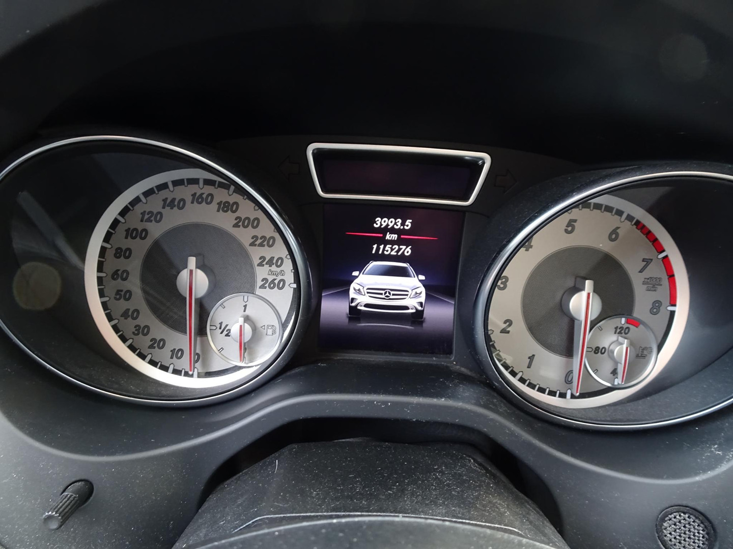 Mercedes-Benz Mercedes-Benz