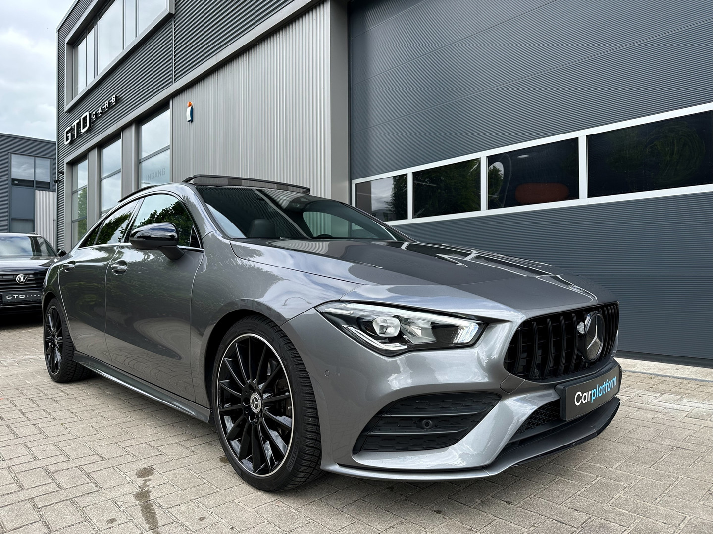 Mercedes-Benz