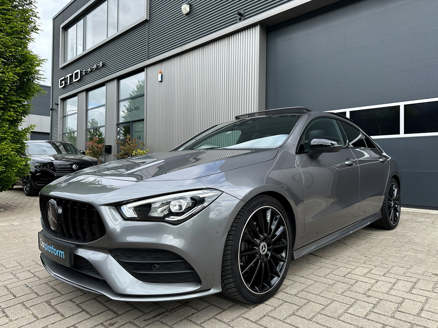 Mercedes-Benz