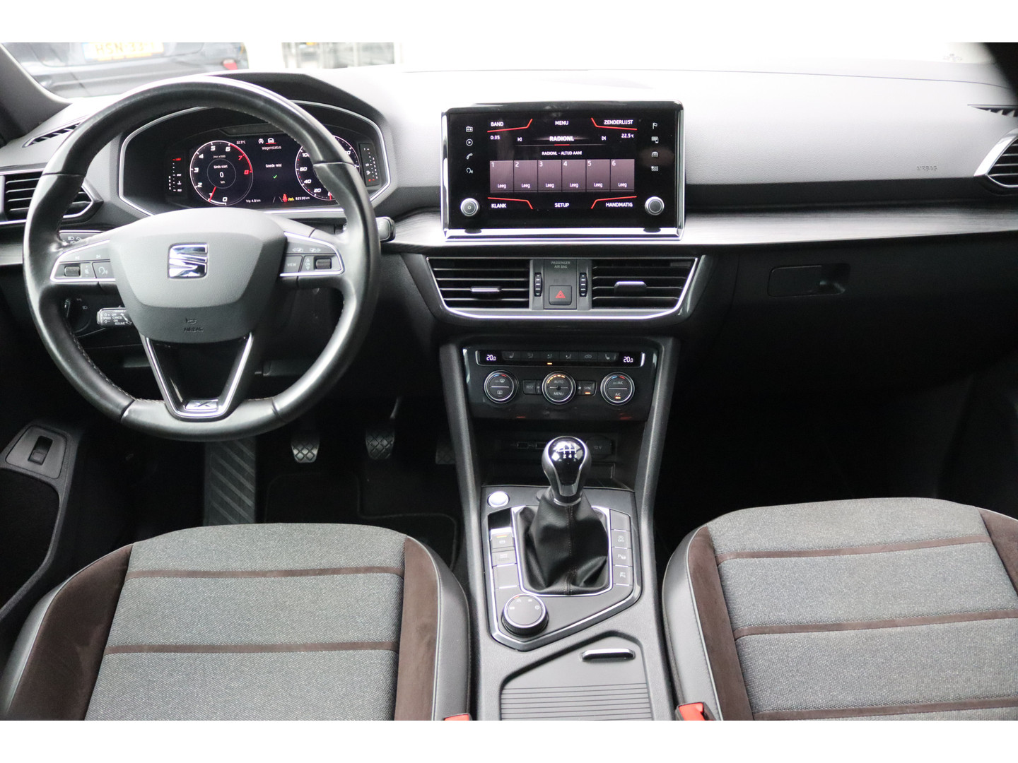 SEAT