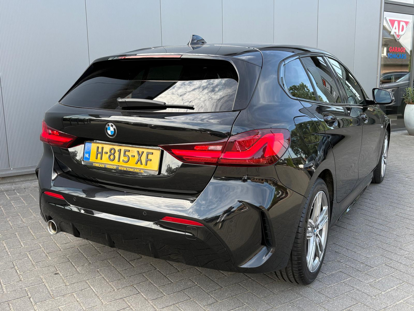BMW