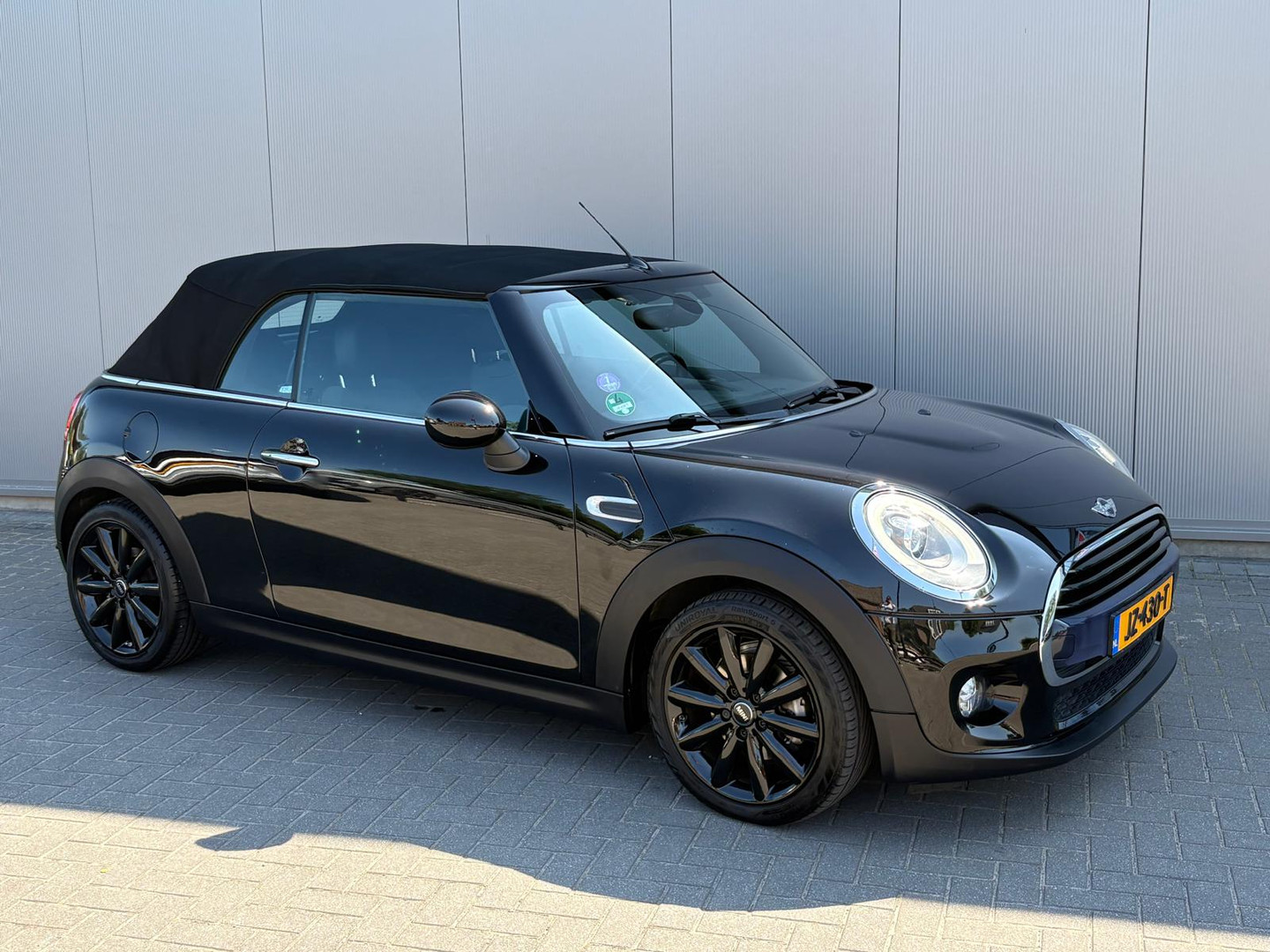 MINI