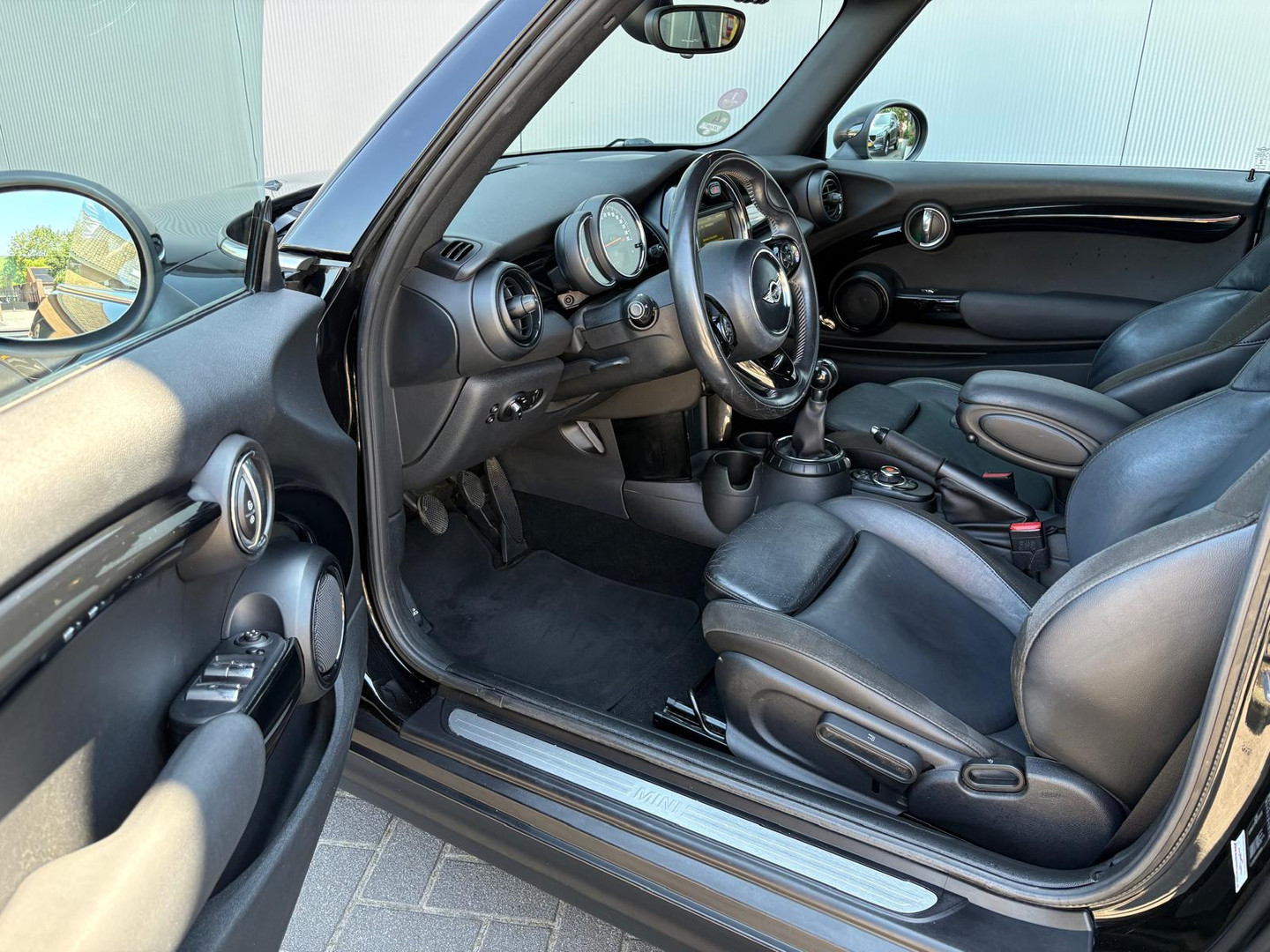 MINI