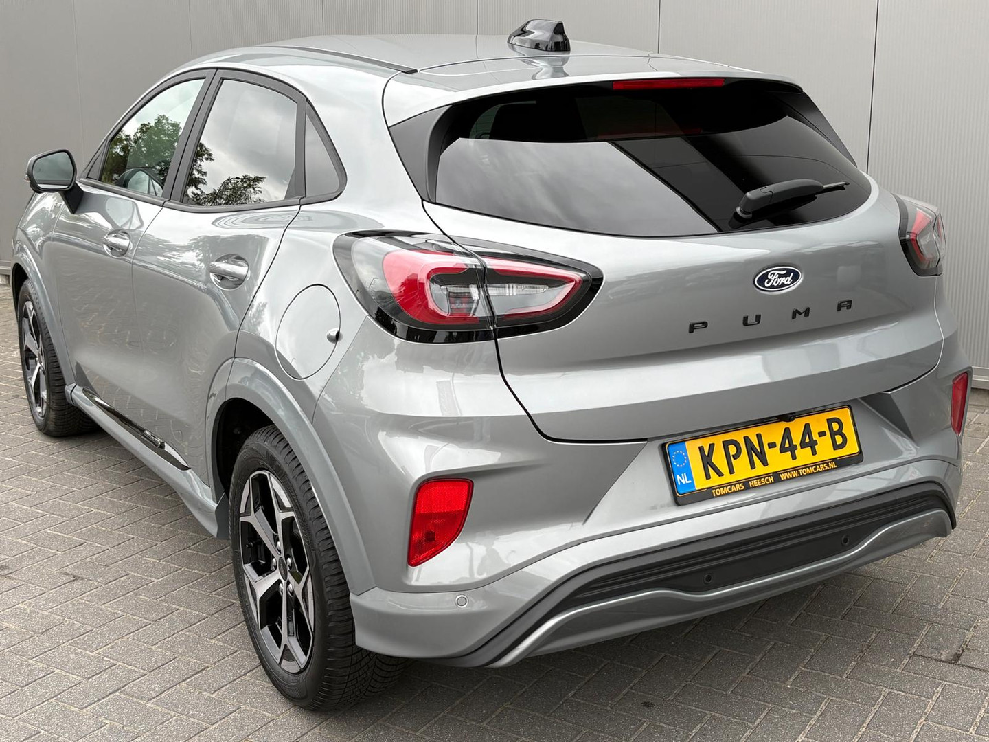 Ford
