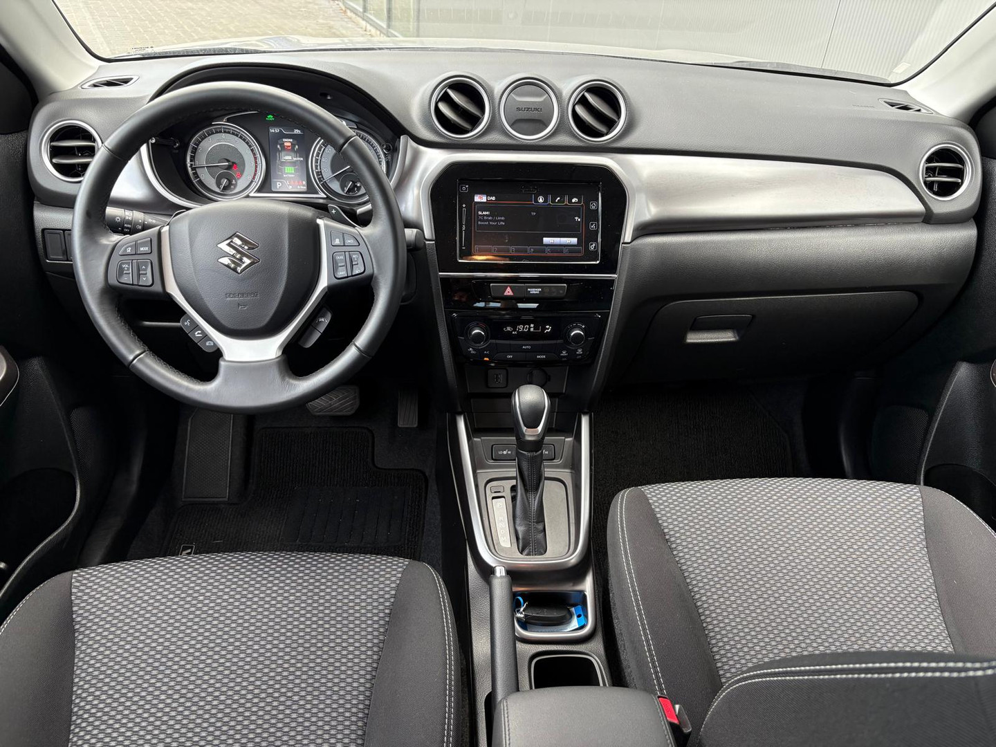 Suzuki Suzuki