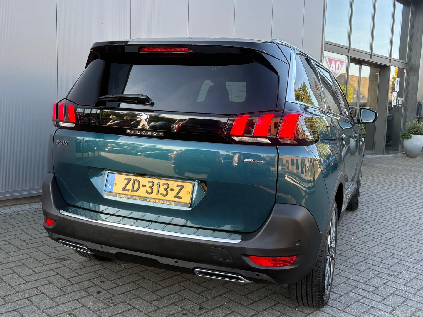 Peugeot Peugeot