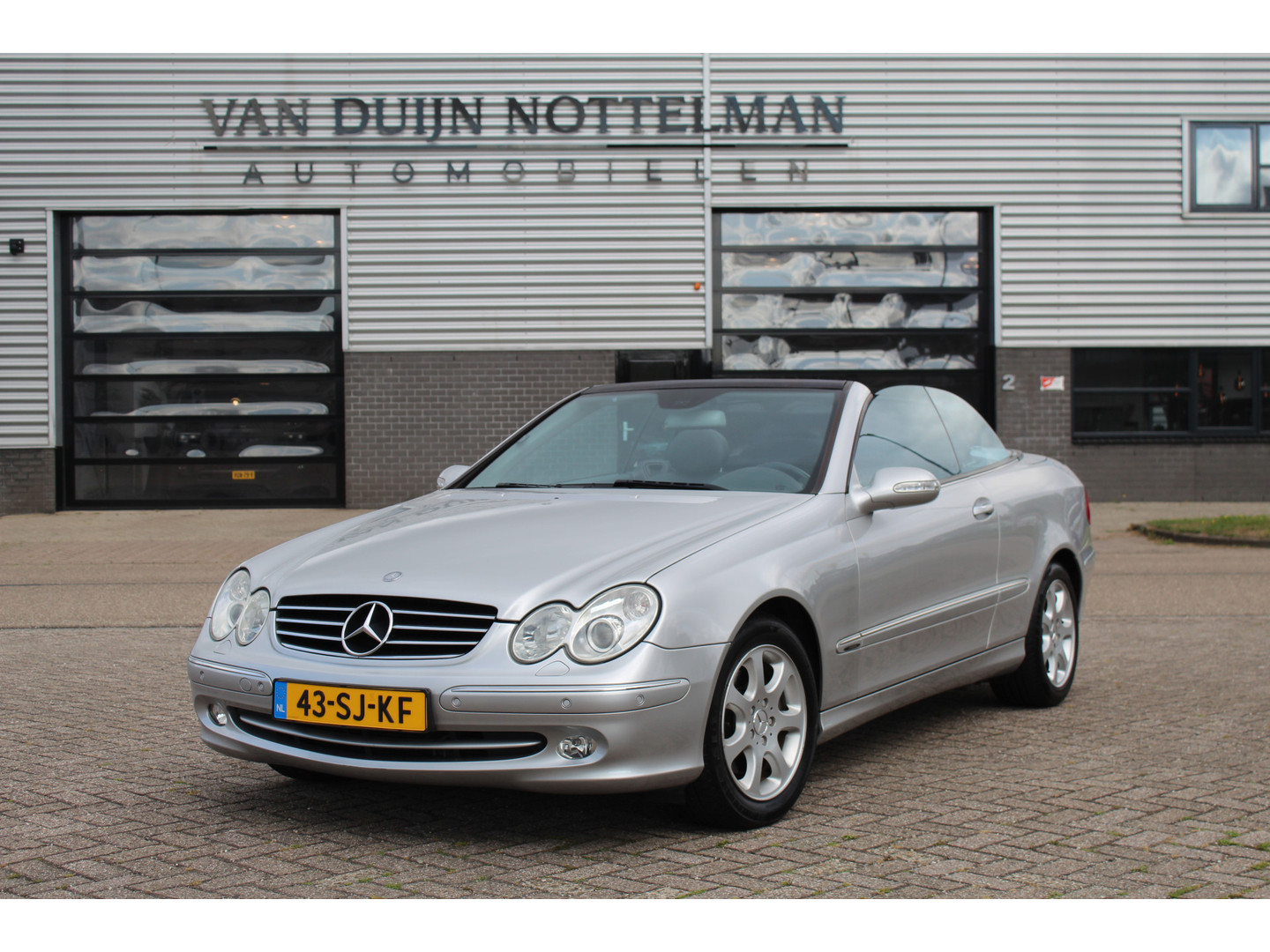 Mercedes-Benz