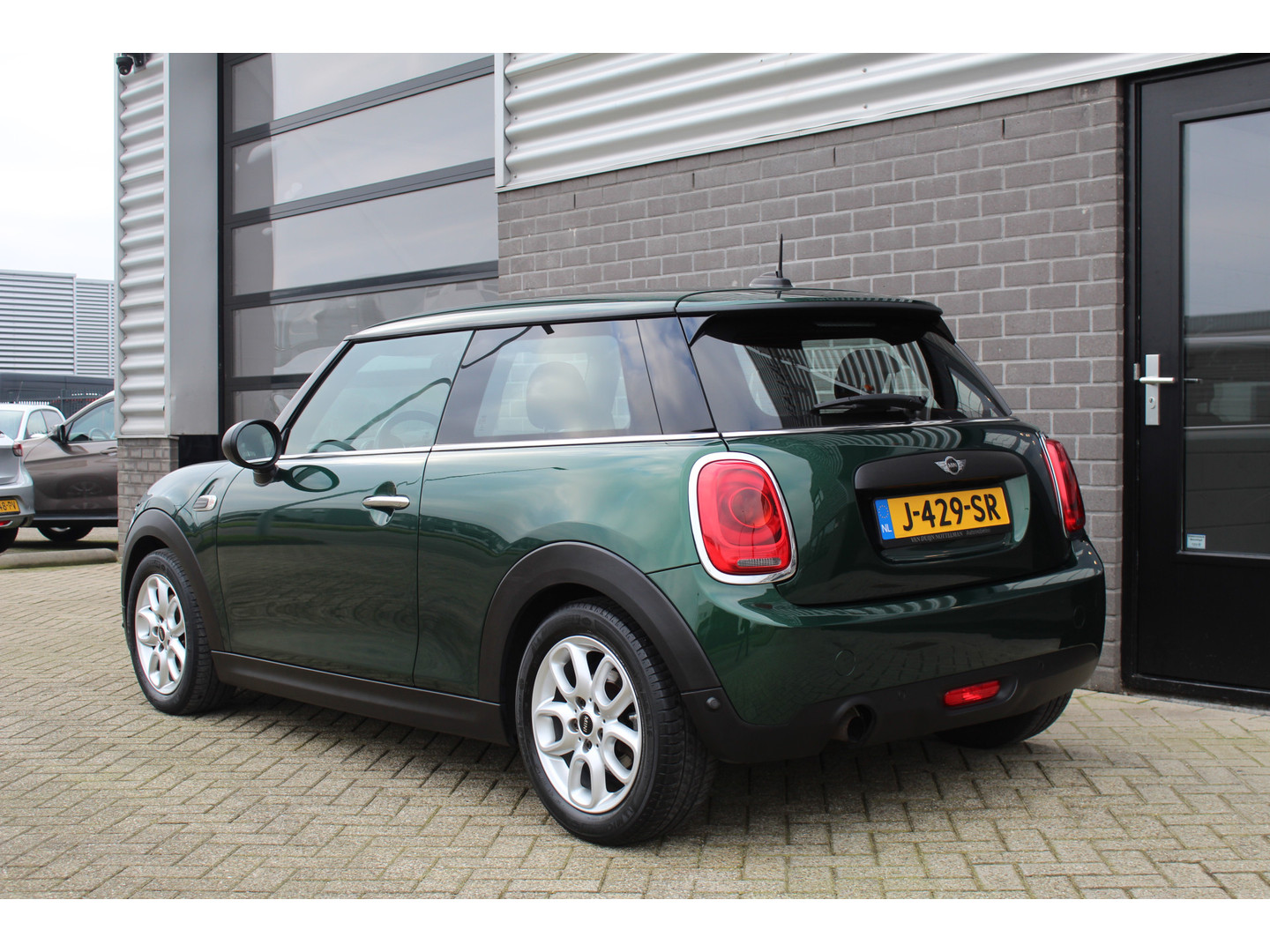 MINI MINI