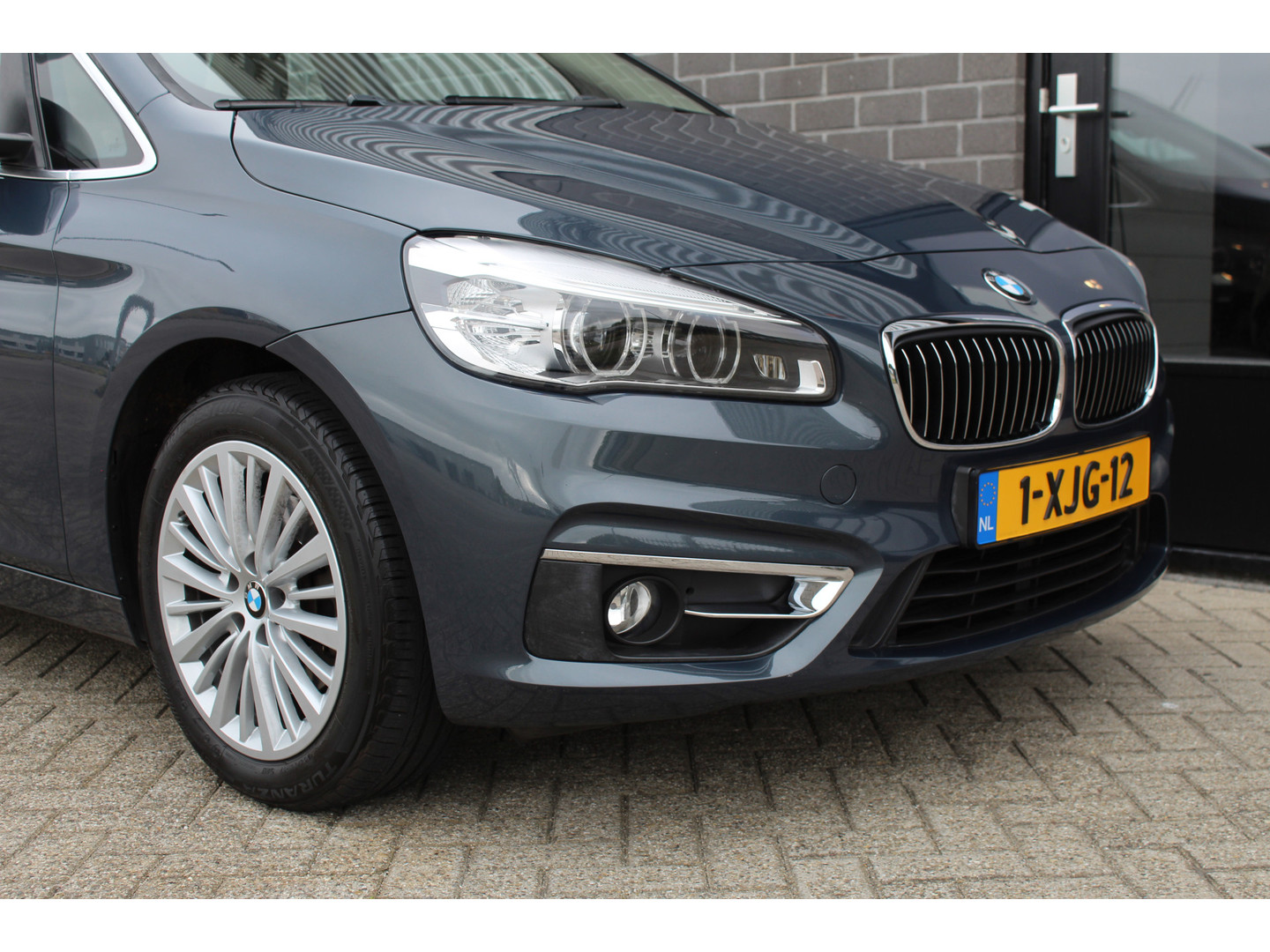 BMW