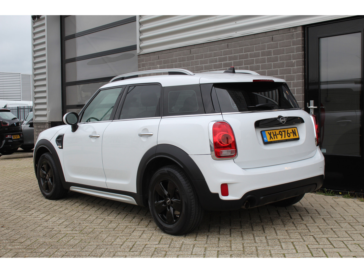 MINI