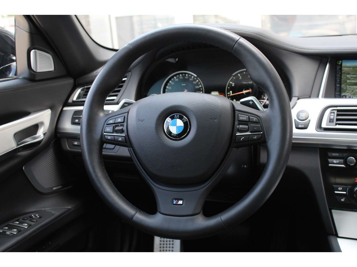 BMW BMW