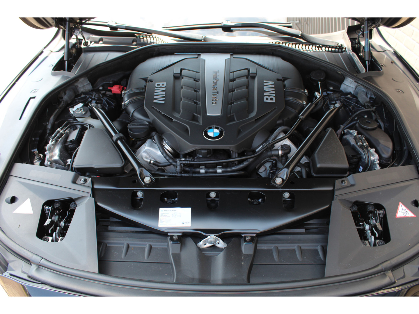 BMW BMW