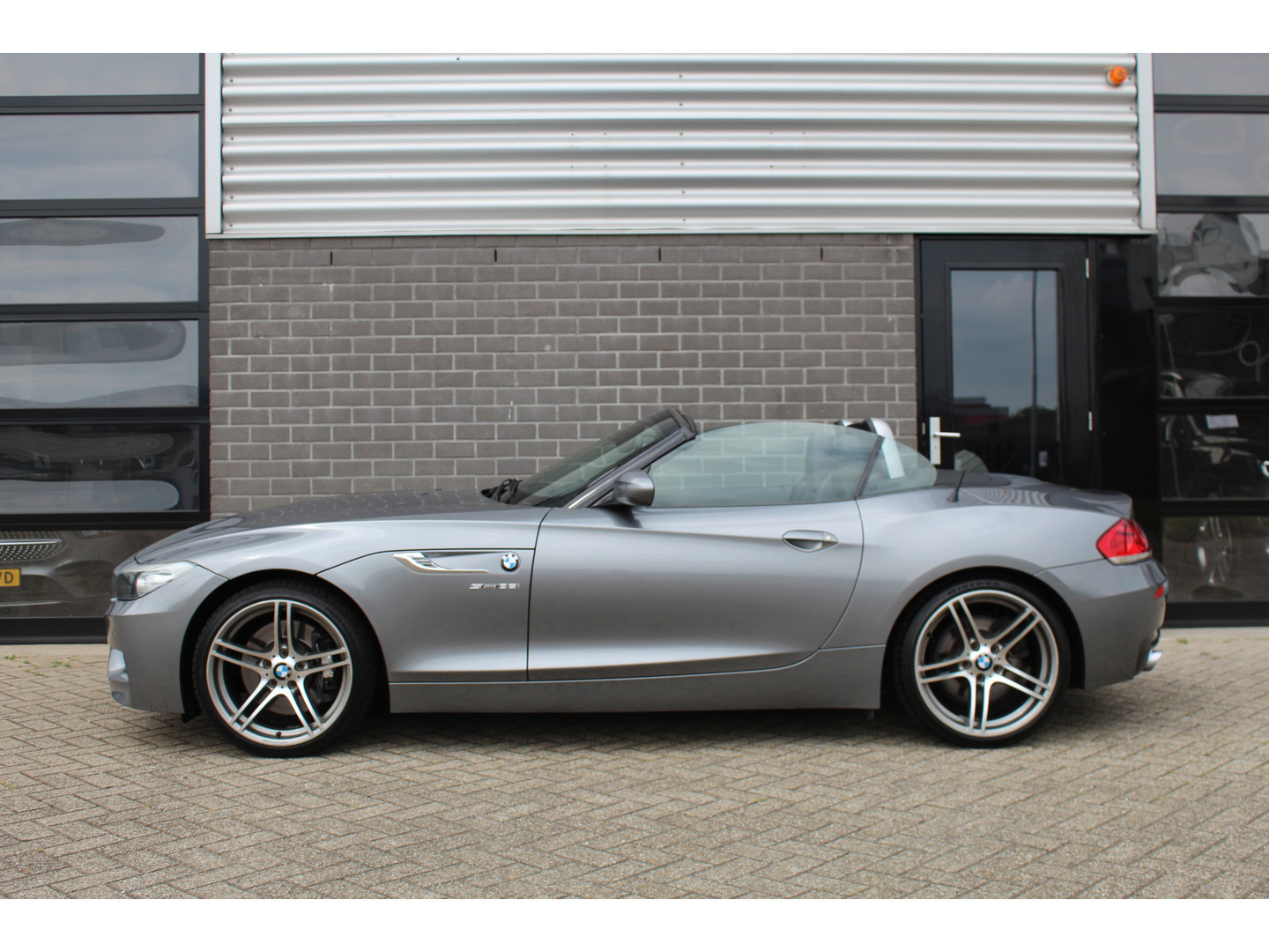 BMW