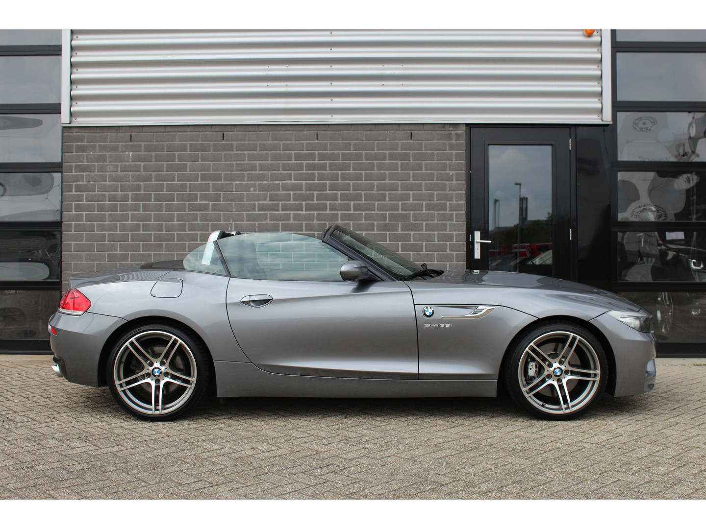 BMW