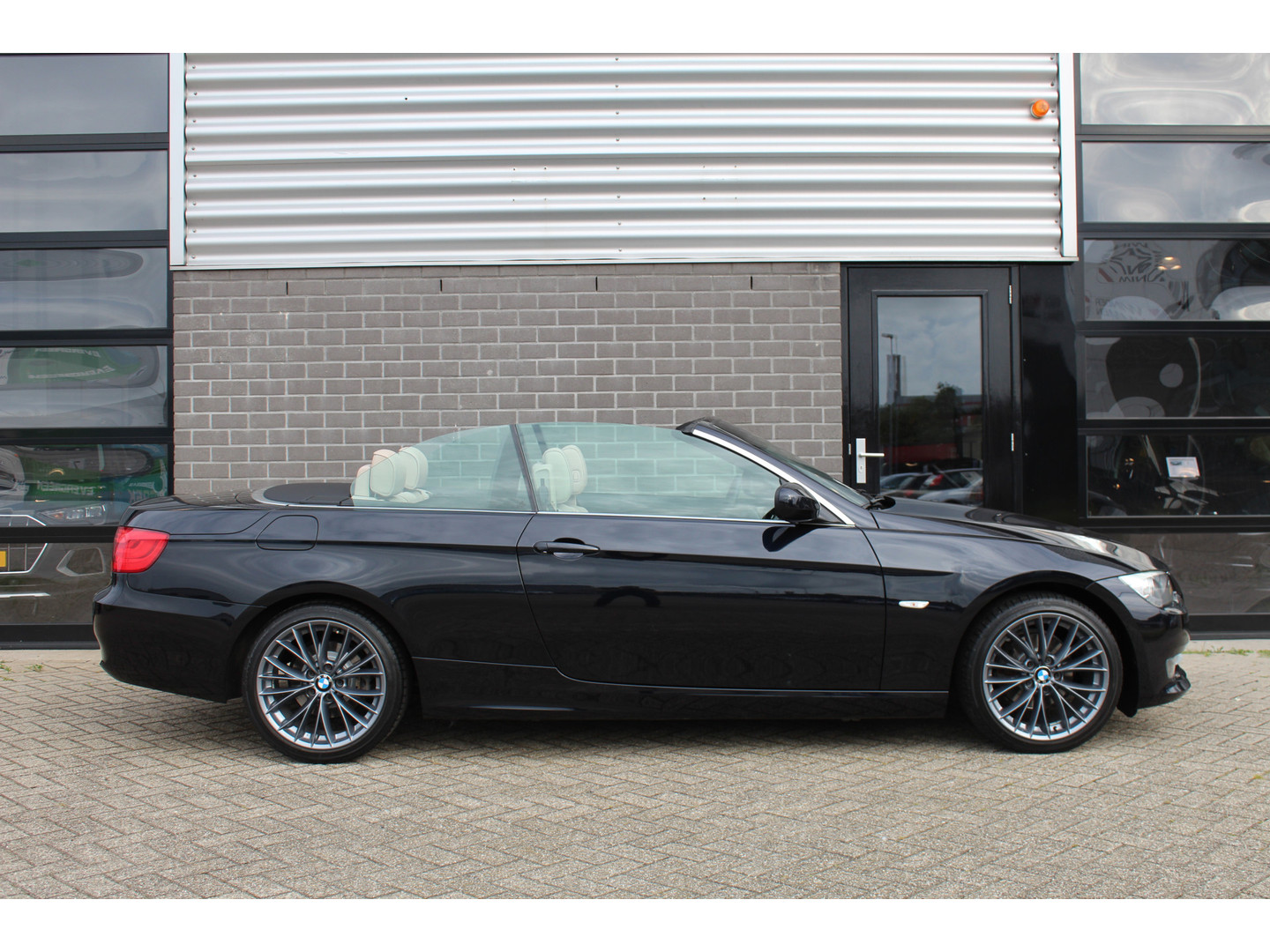 BMW BMW