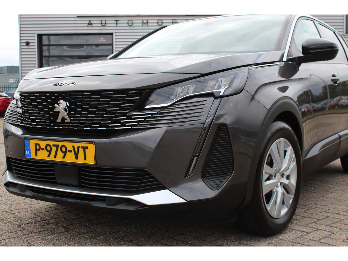 Peugeot