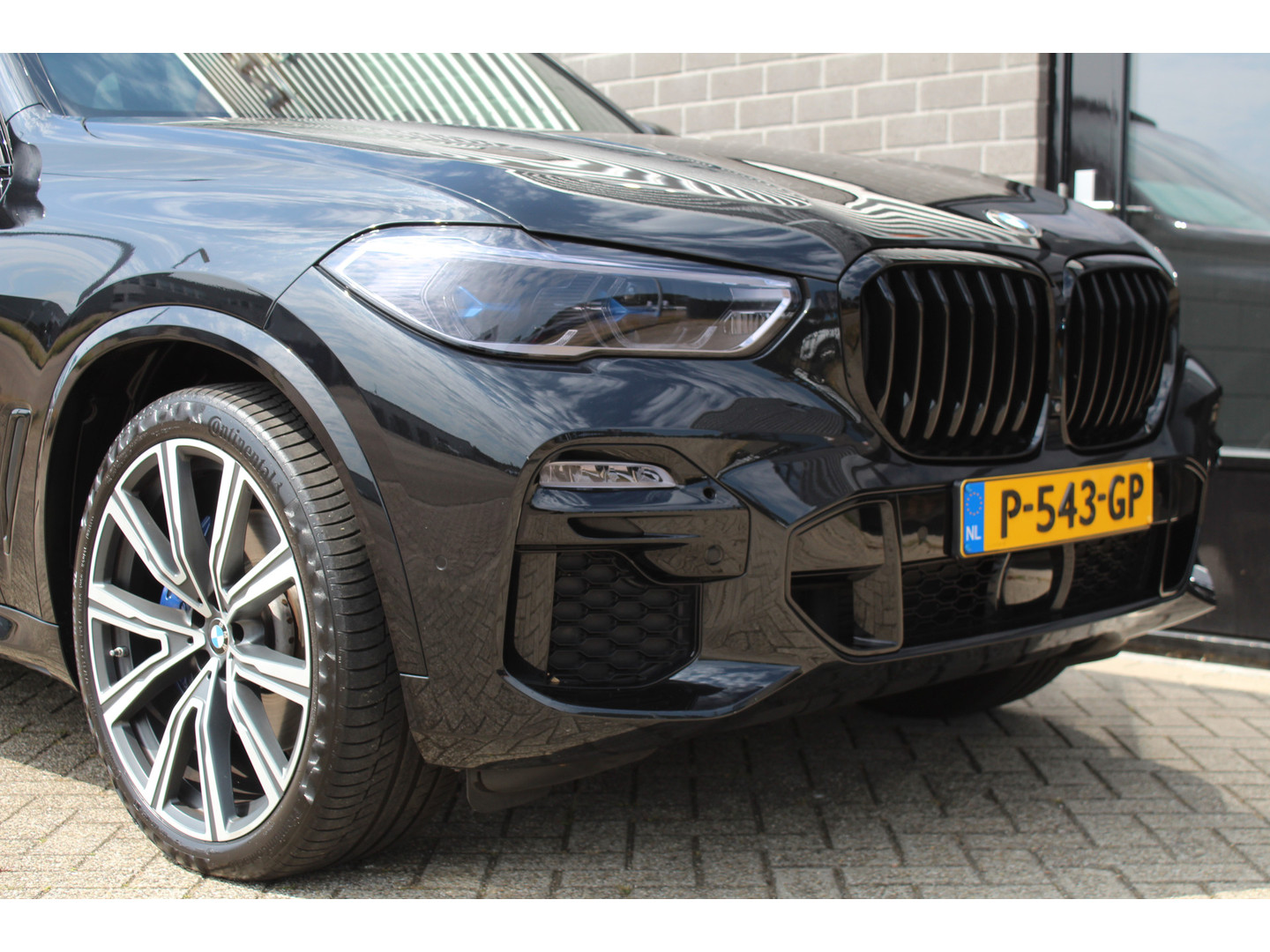 BMW
