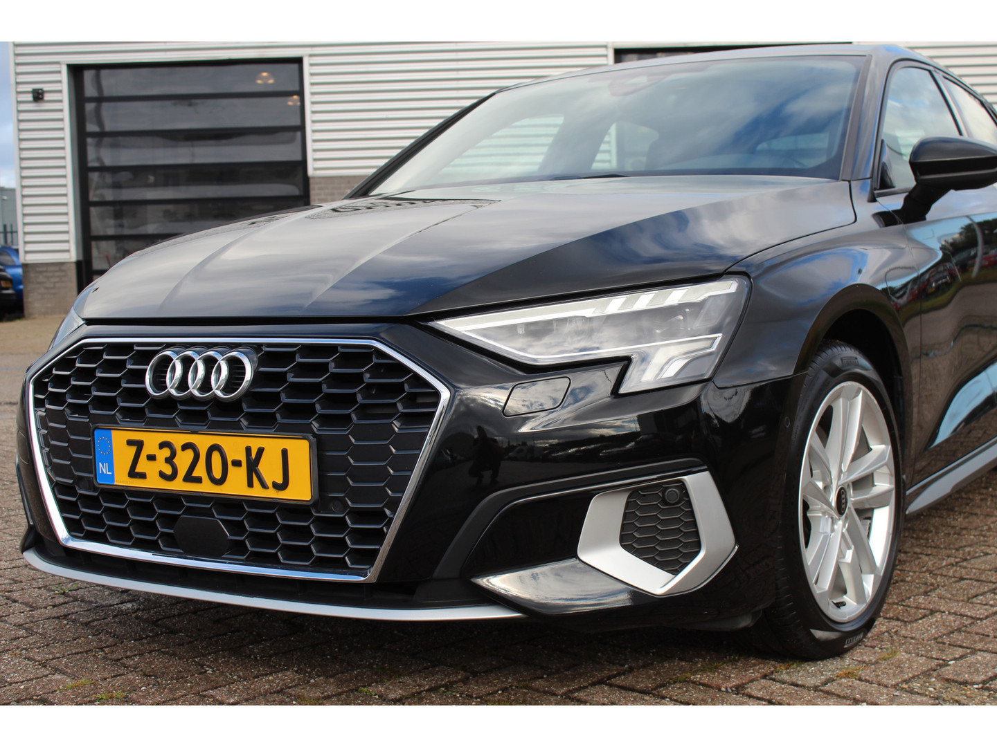 Audi