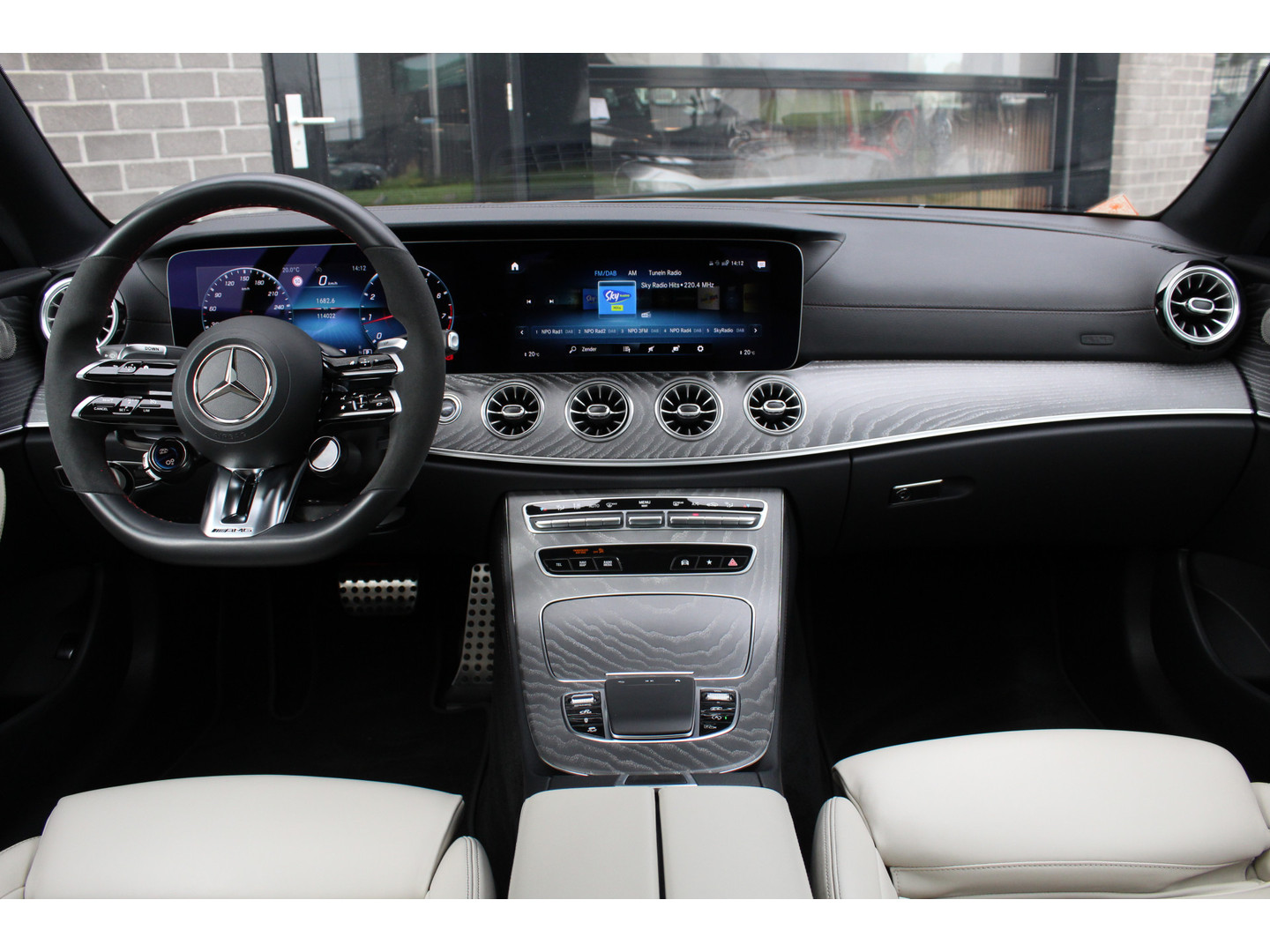 Mercedes-Benz Mercedes-Benz