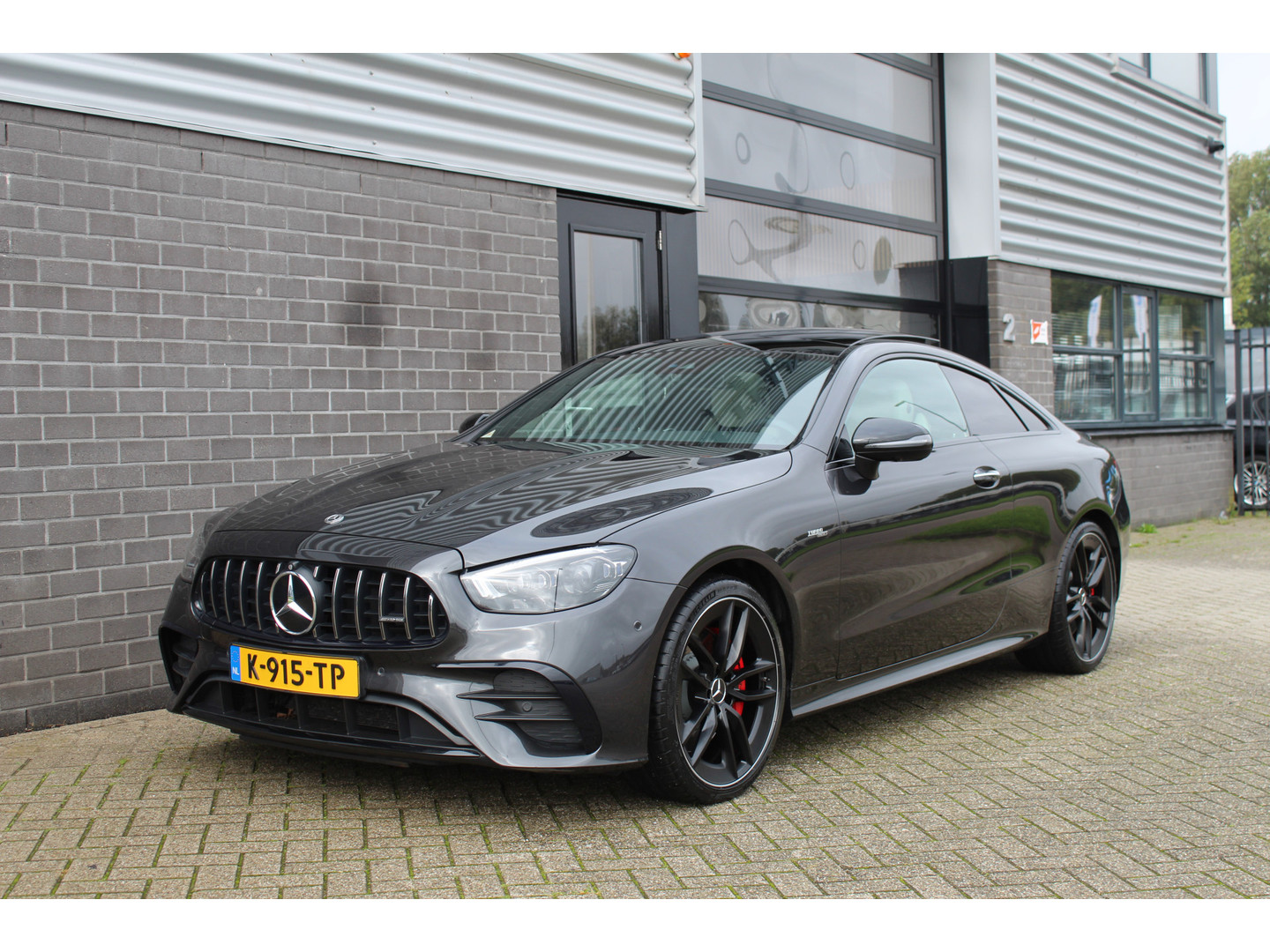 Mercedes-Benz Mercedes-Benz