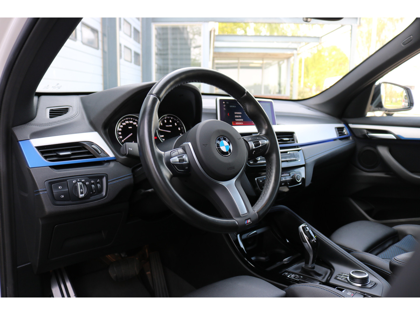 BMW BMW