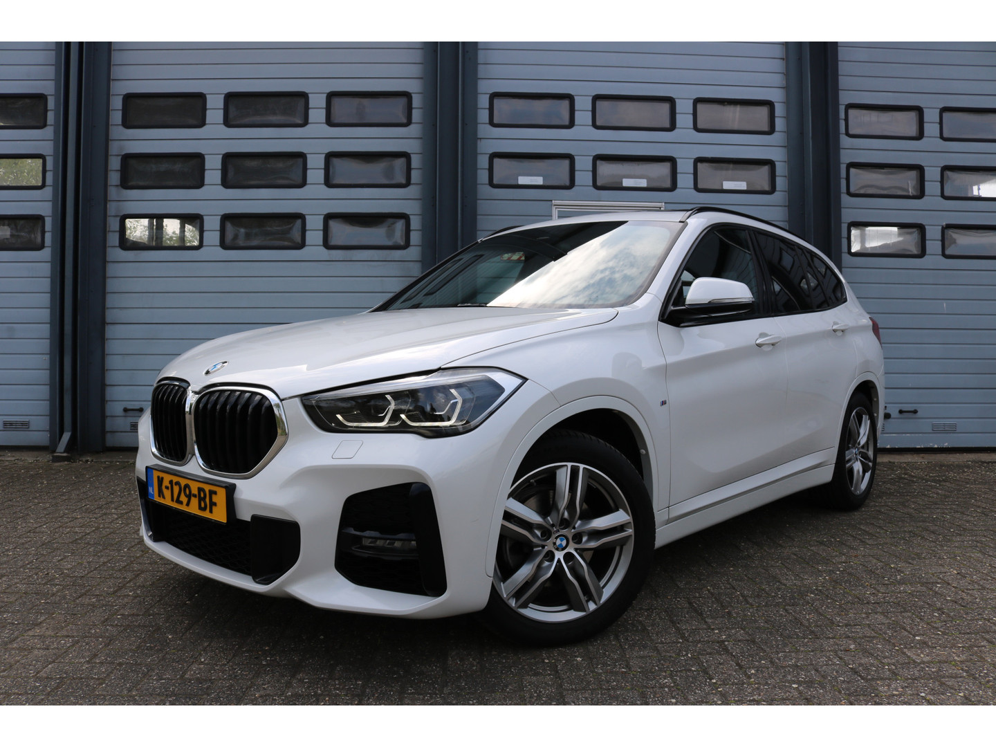 BMW BMW